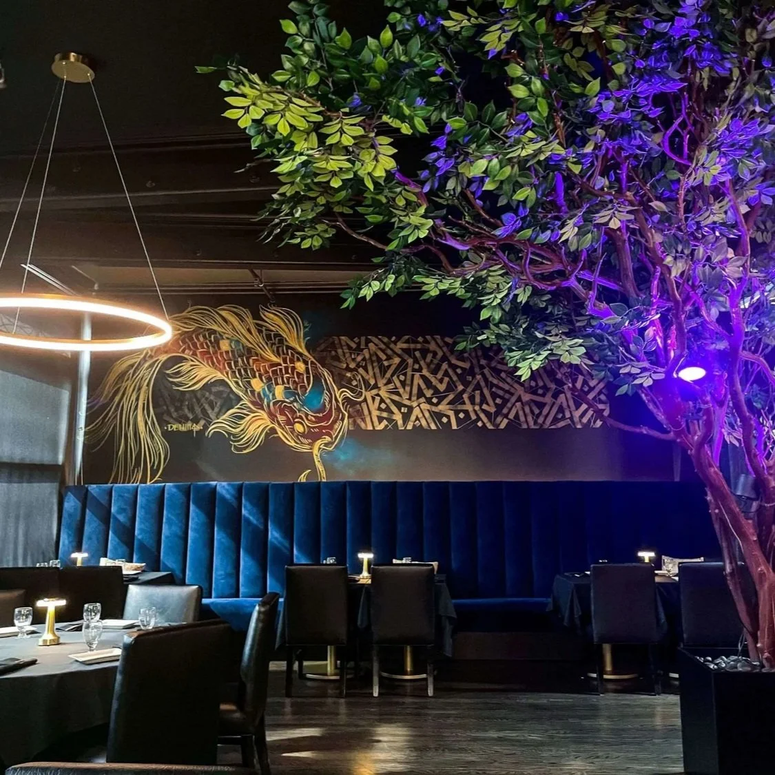 Sushi &amp; Fine Dining at Kaviar Sushi Restaurant