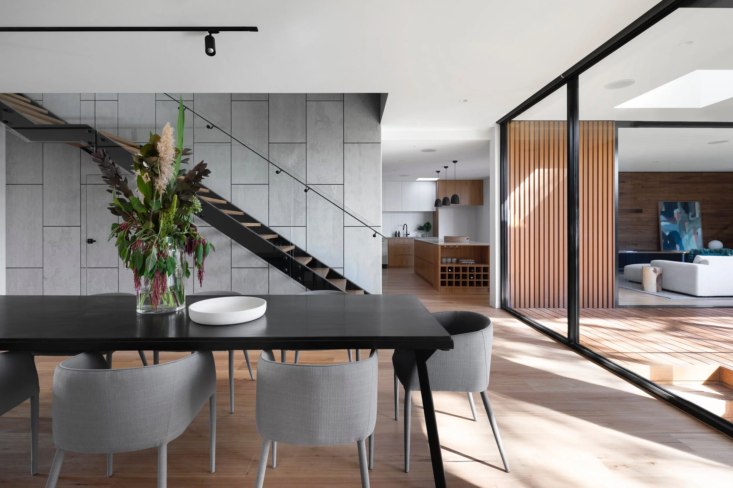 Refined botanical floral concept in a modern architectural interior