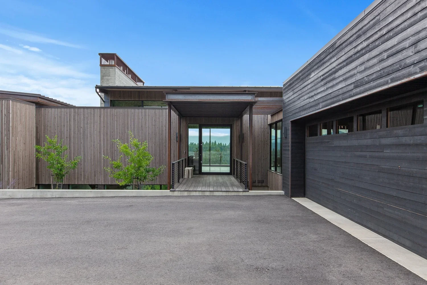 7329SBuckrailRd-3.webp