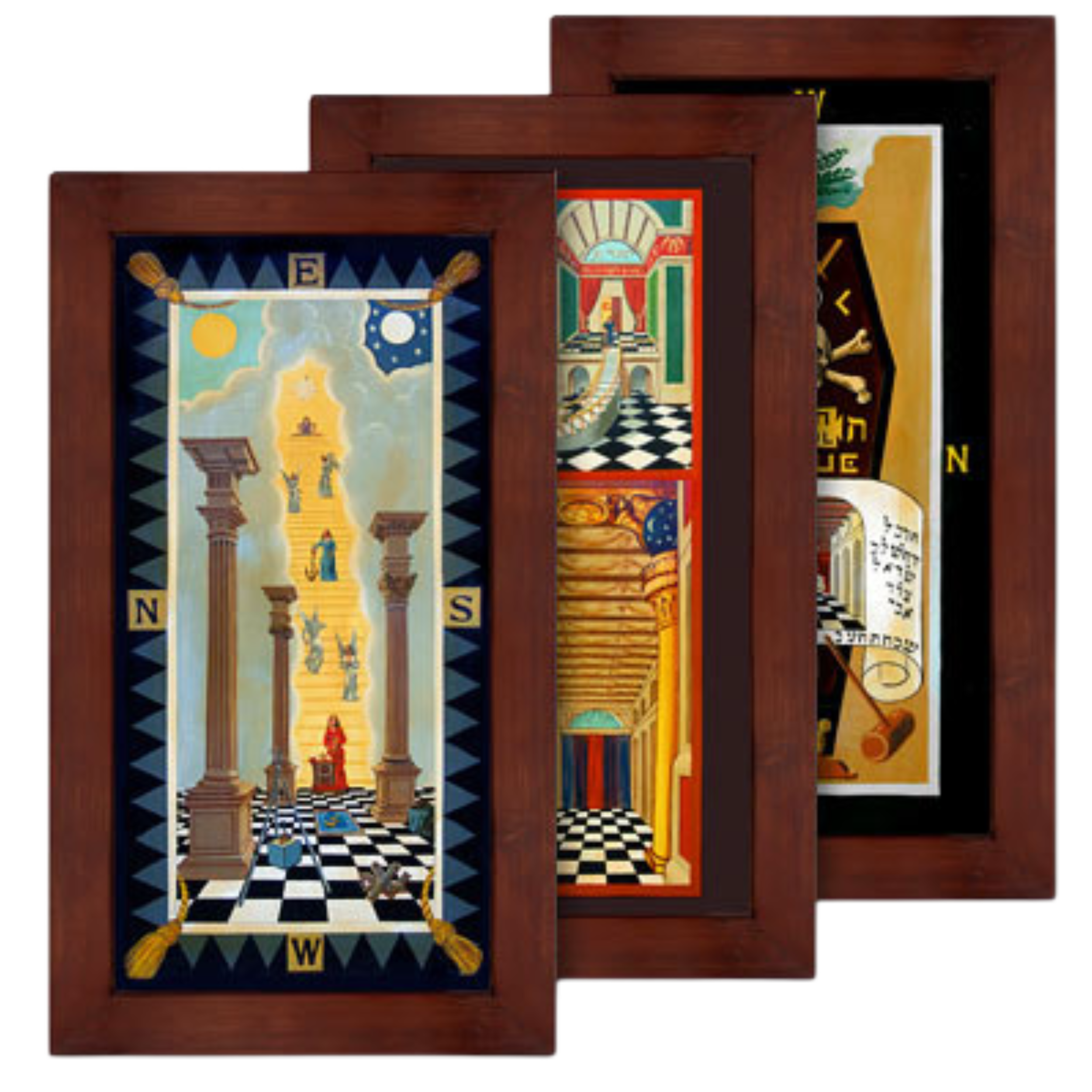 Immagine di tre cartoline con dipinti stilizzati di scene di viaggi o avventure, tutte inserite in cornici di legno.