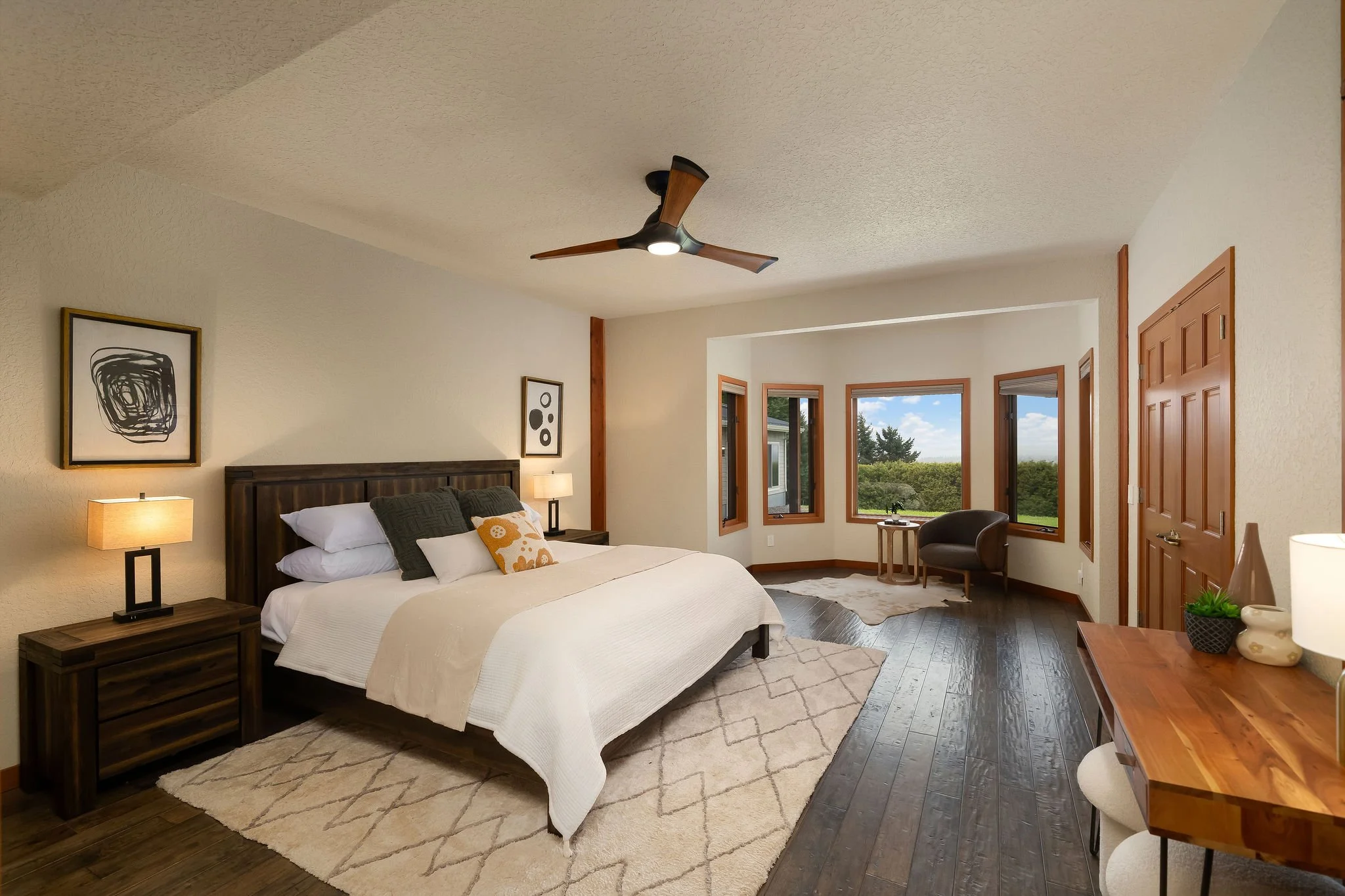 SW Laurel lower guest room web.jpg