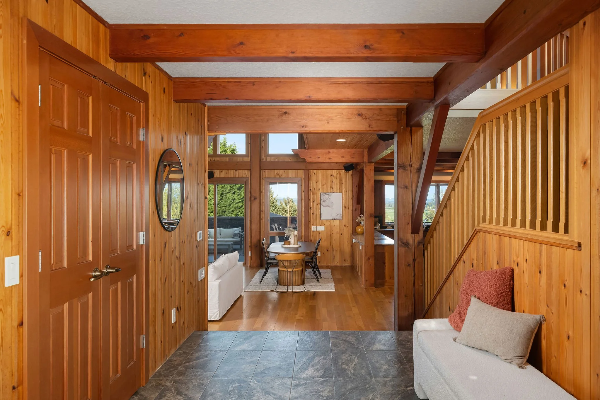Laurel Entry to great room web.jpg