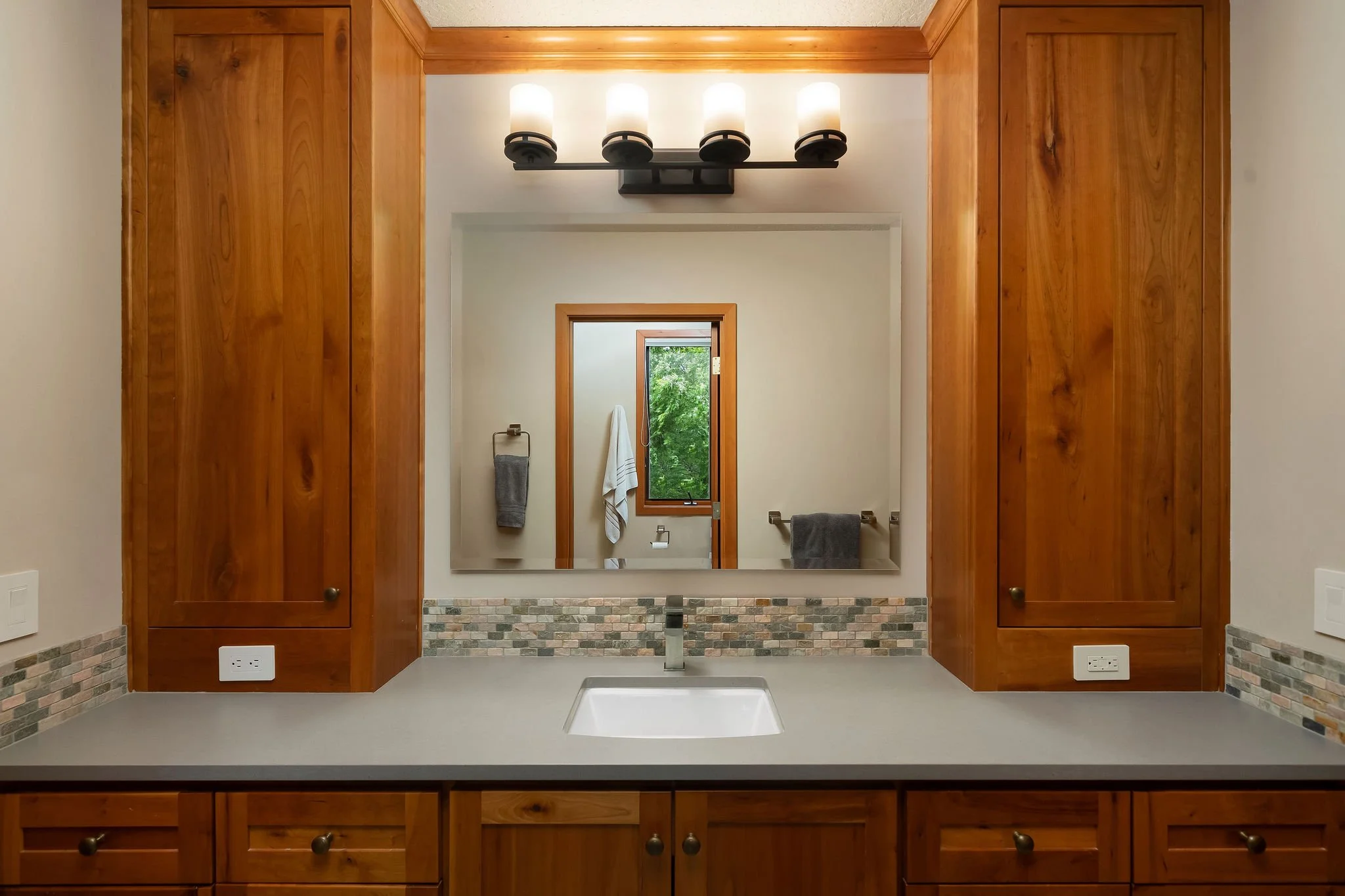 SW Laurel jack and jill sink web.jpg