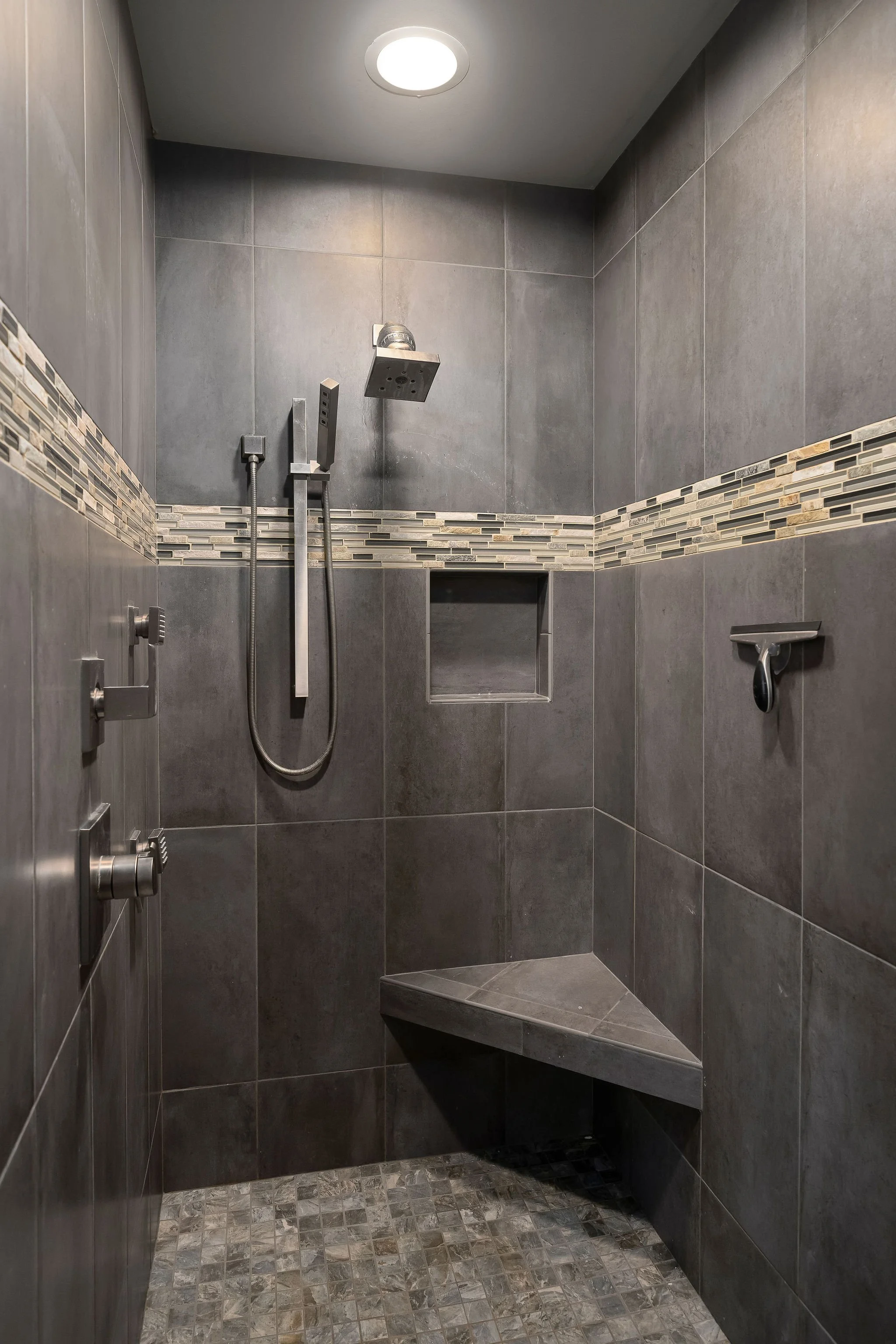 SW Laurel primary  shower web.jpg