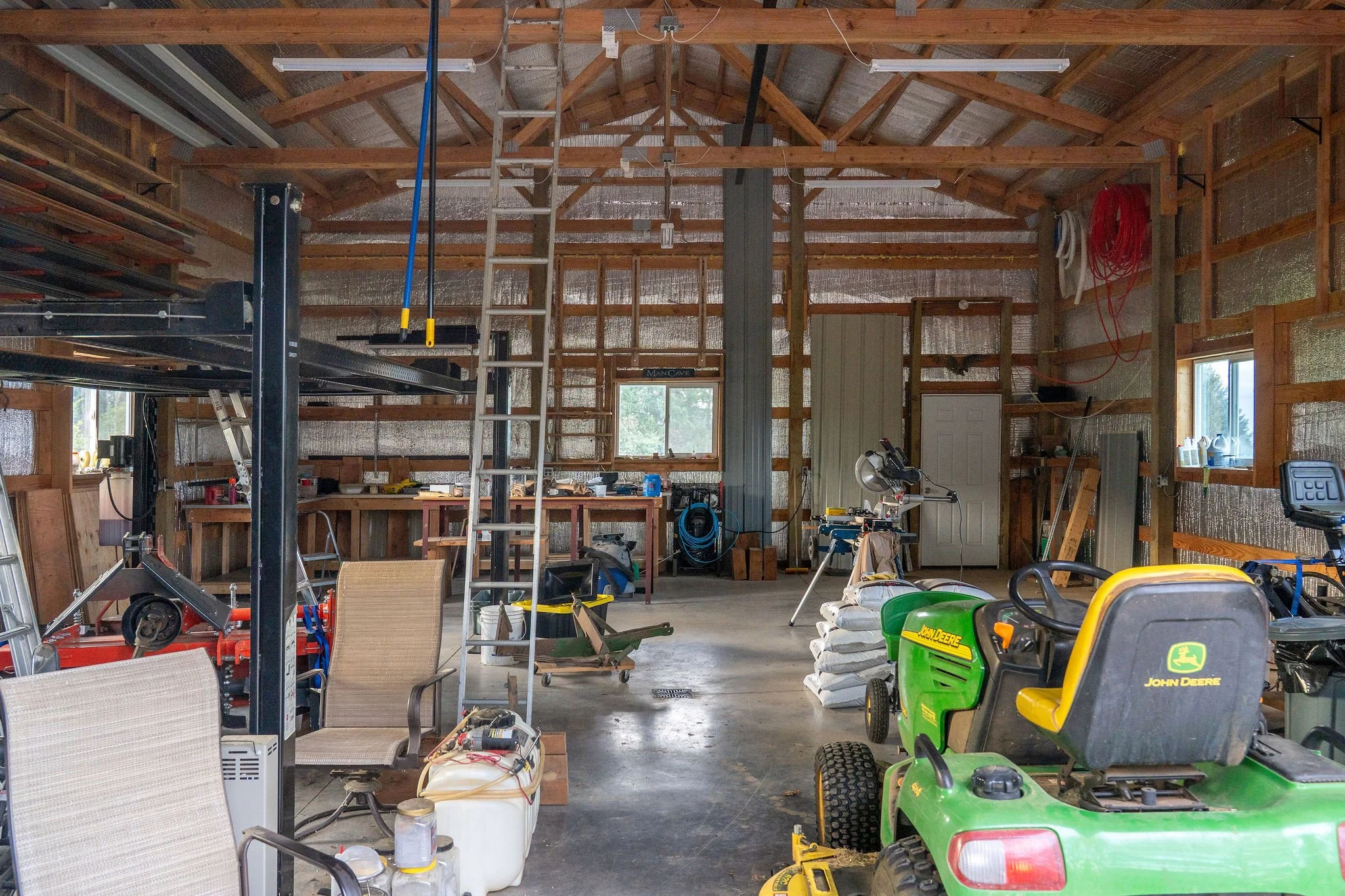 SW LAurel barn interior web.jpg