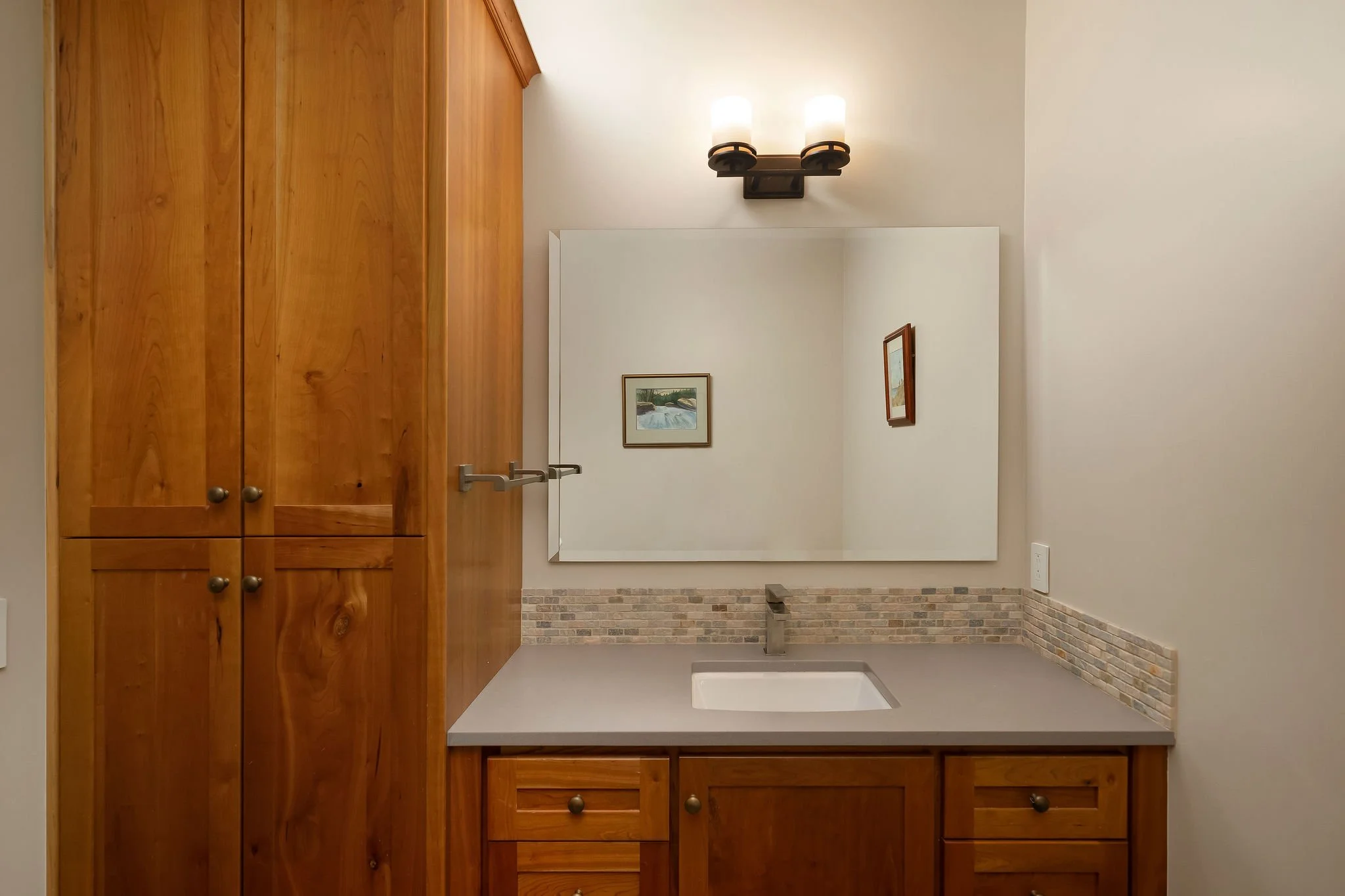 SW Laurel half bath web.jpg