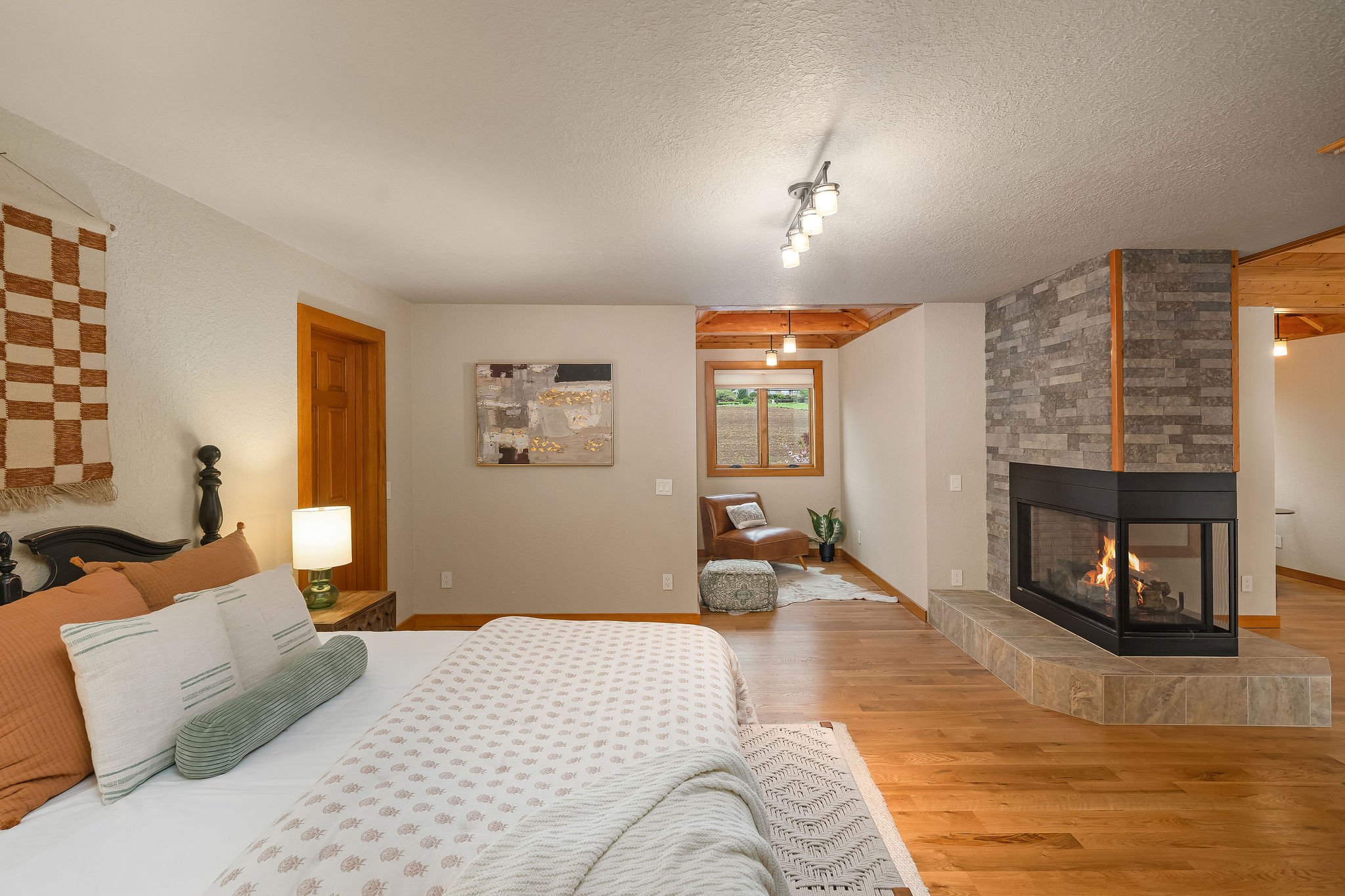 SW Laurel apartment nook and fp from bed web.jpg