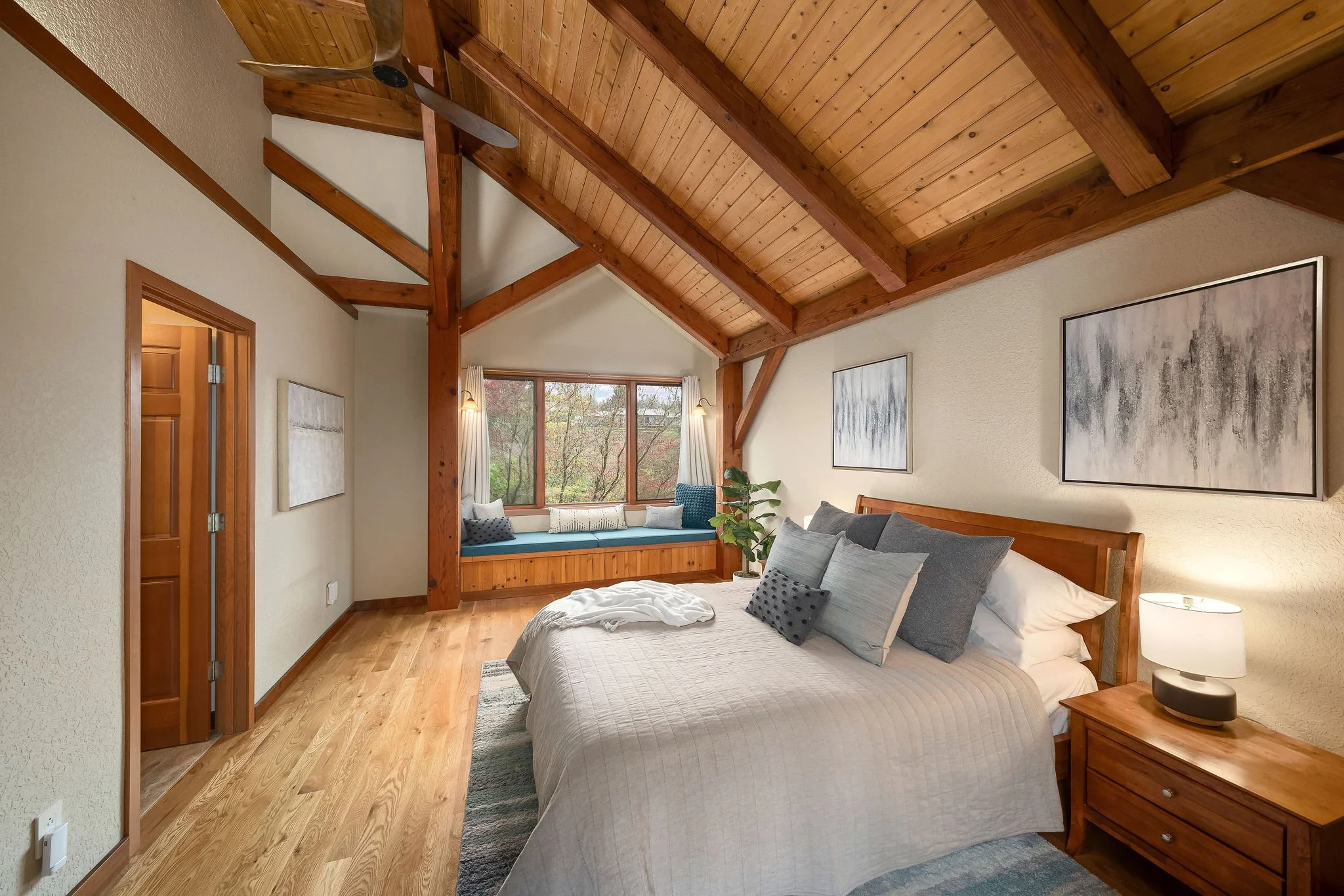 SW Laurel Alex room web.jpg