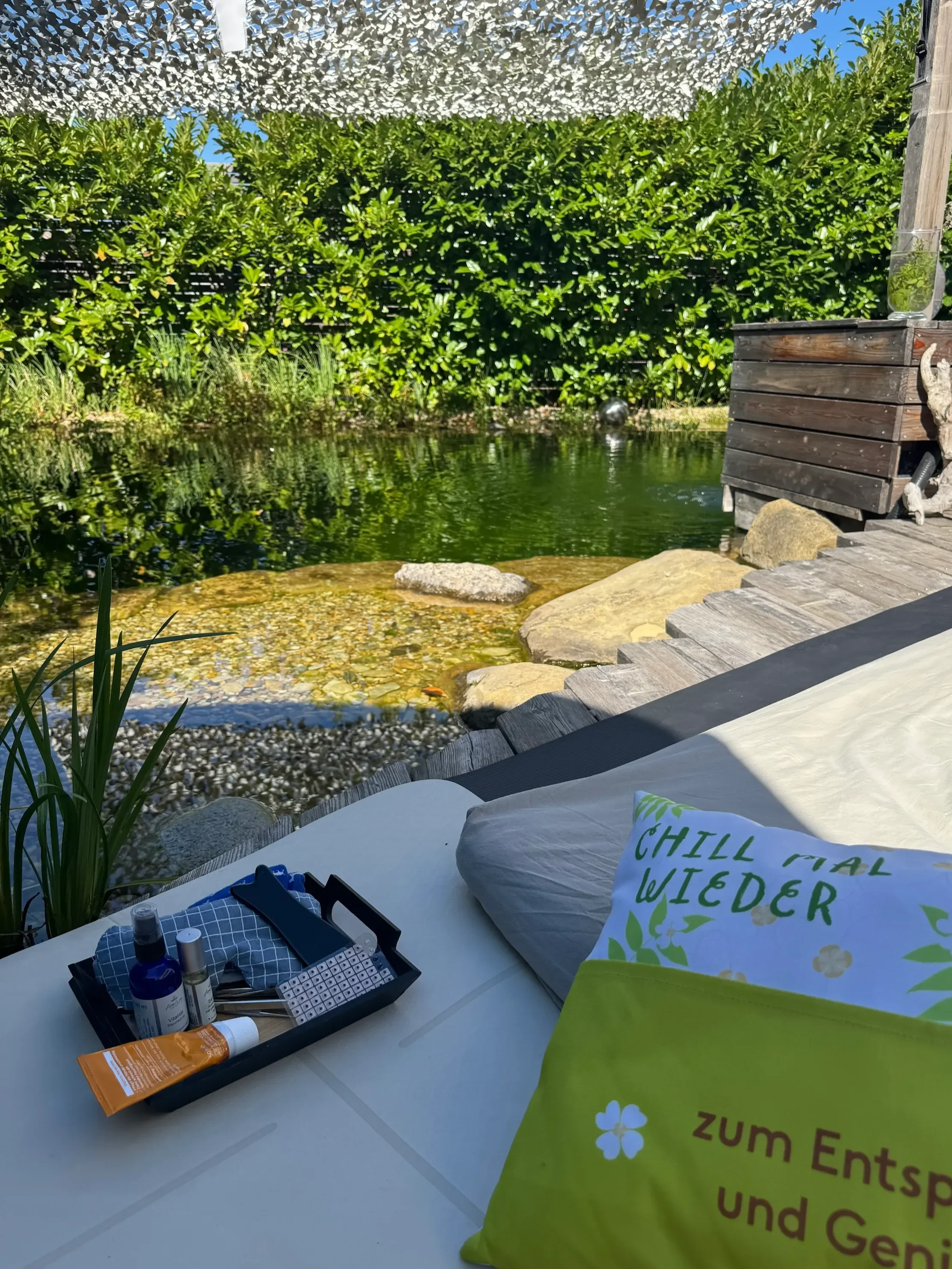 Ankommen bei der Shiatsu Behandlung am Teich in Lanzendorf.