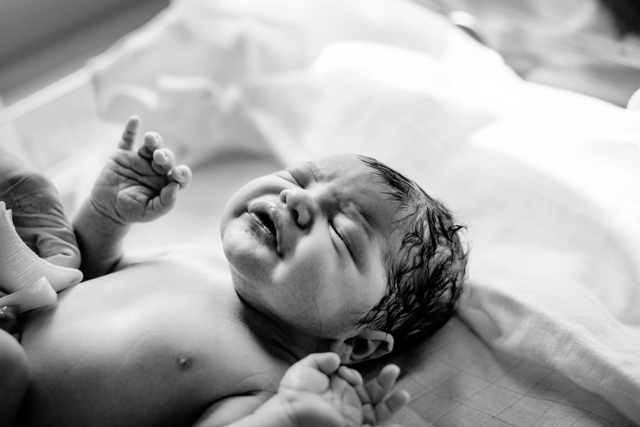 echt pasgeboren baby tijdens geboortereportage