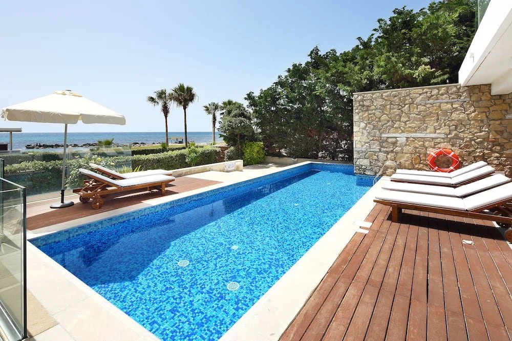 steel private swimming pool
