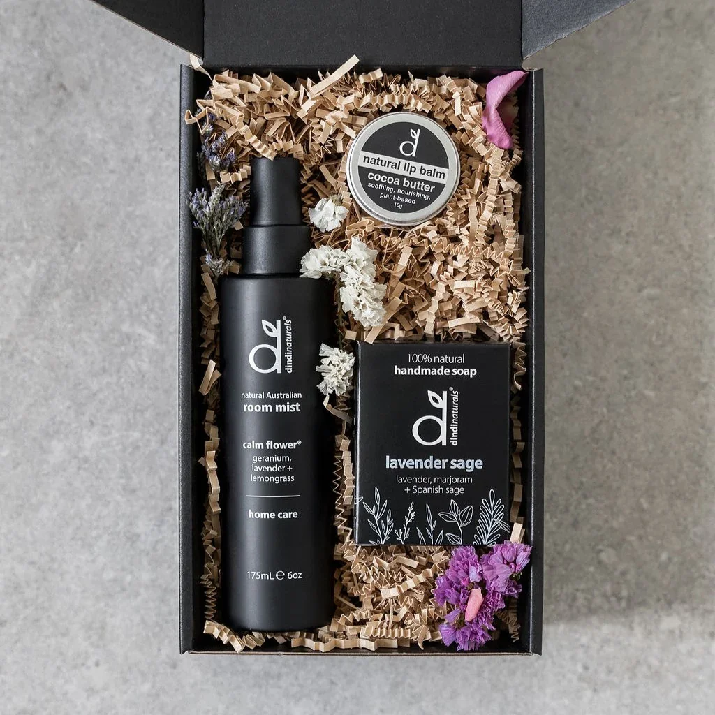 dindigiftboxes-lowres-2a.webp