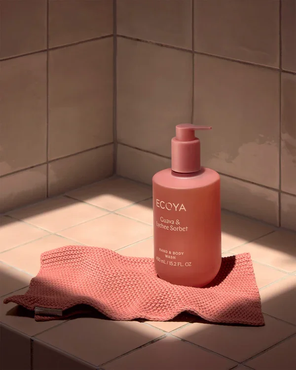 ECOYA_Bodycare_LifestyleImages_2048x2560_13_d49a8660-8bd0-4a15-b446-f0cbdf784289.webp