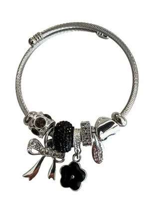 bracelet 4.jpg