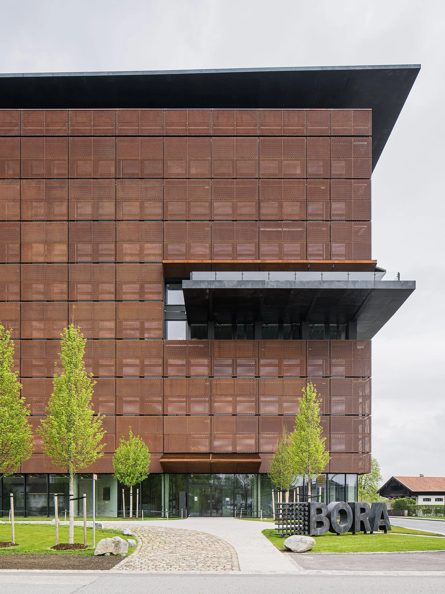 Bora Headquarters, Raubling, Lorenz Ateliers, Peter Lorenz, Bora, Christian Flatscher, Architekturfotografie, Fotografie, Architektur, Bayern