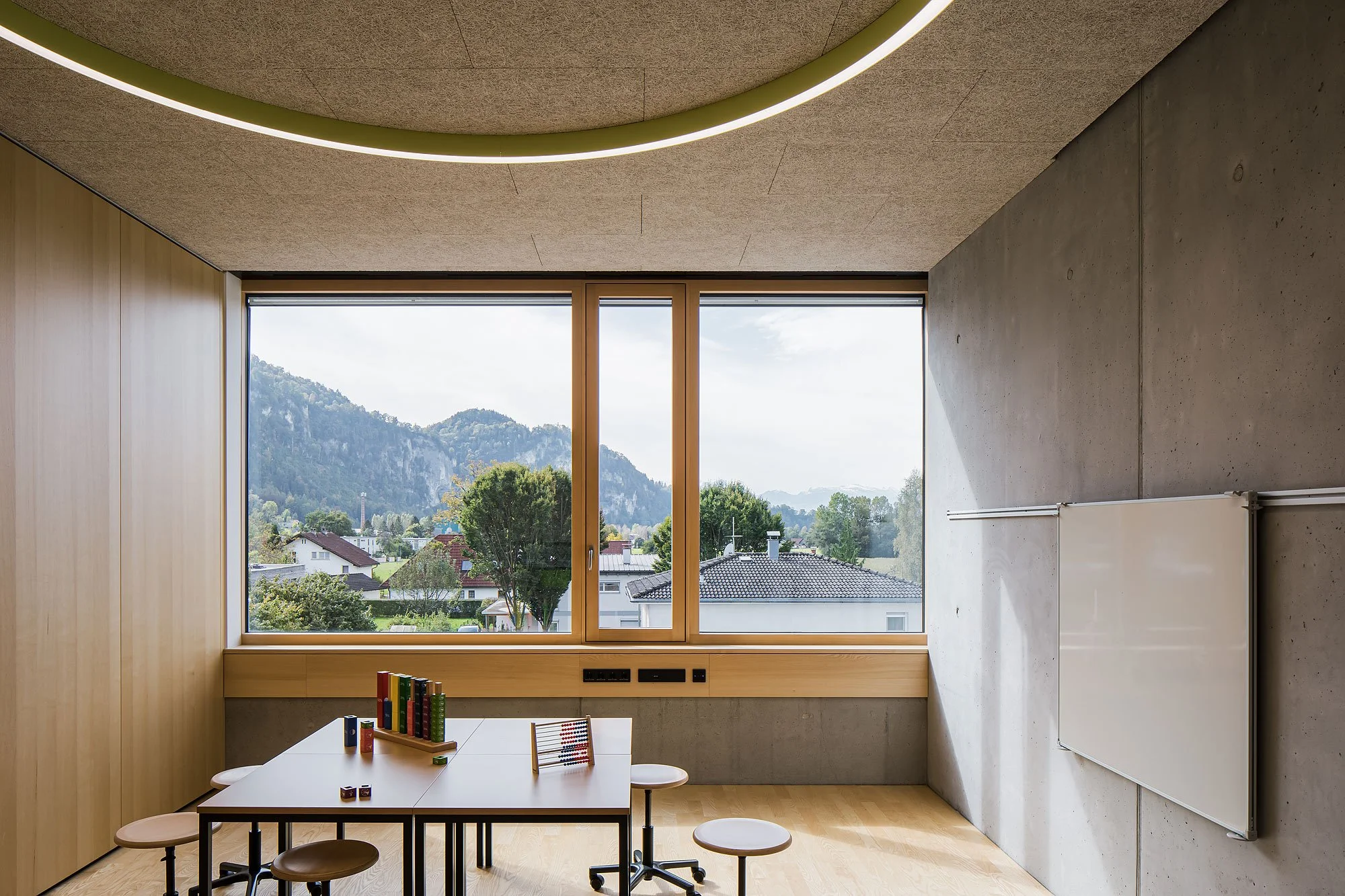 Volksschule Schwefel, Hohenems, Tabernig Zierl Architekten, Martin Tabernig, Alois Zierl, Christian Flatscher, Architekturfotografie, Fotografie, Architektur, Vorarlberg