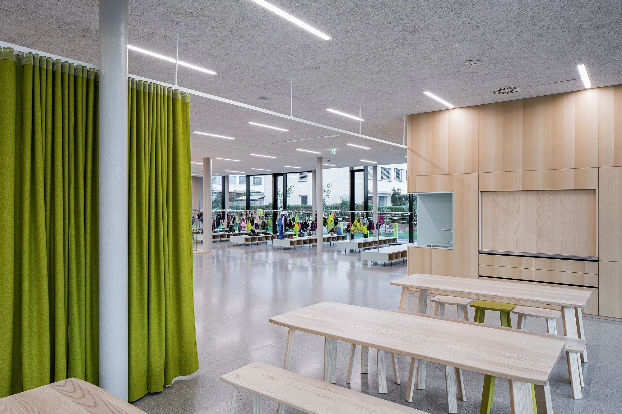 Volksschule Schwefel, Hohenems, Tabernig Zierl Architekten, Martin Tabernig, Alois Zierl, Christian Flatscher, Architekturfotografie, Fotografie, Architektur, Vorarlberg