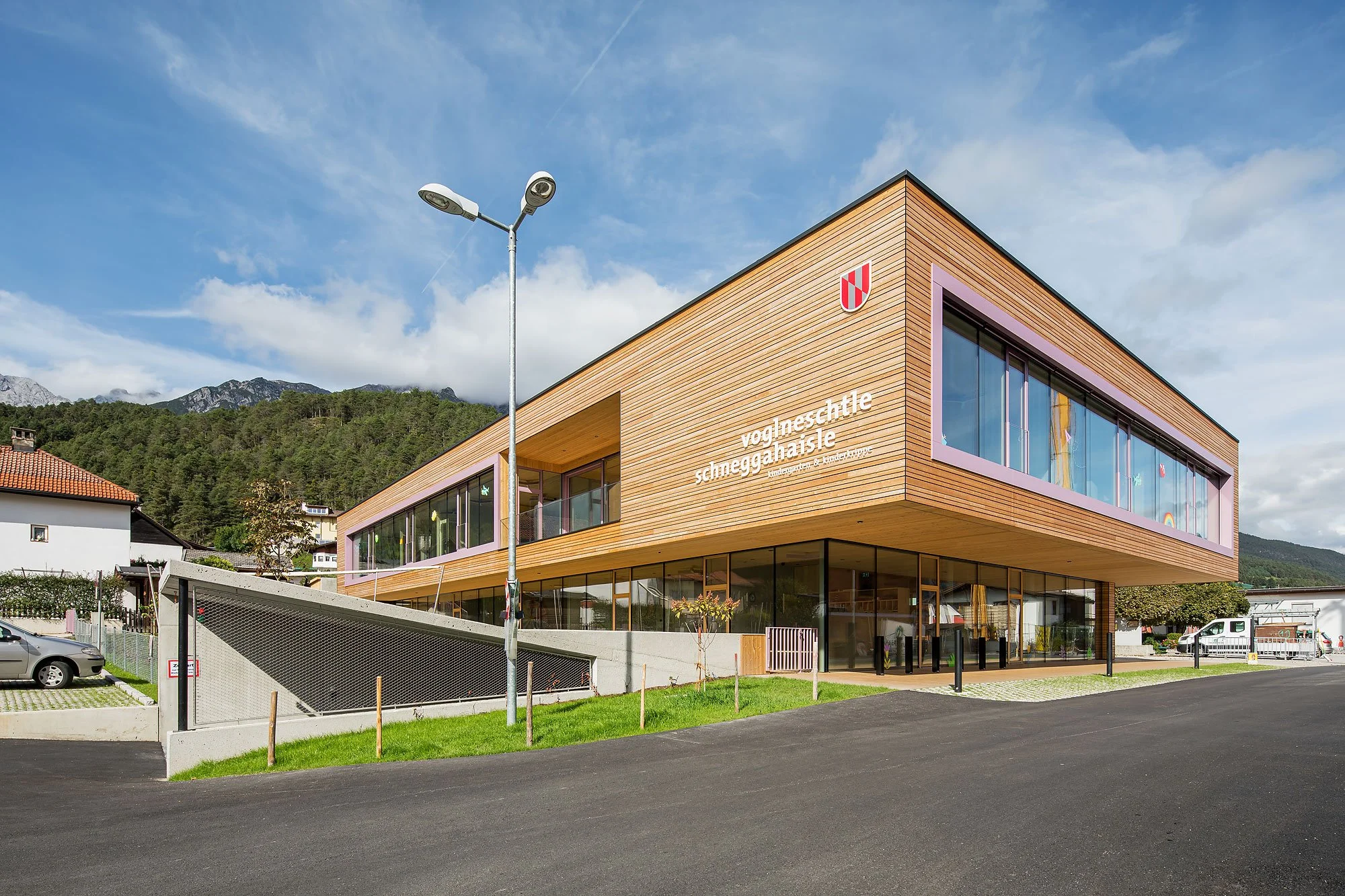 Kindergarten Tarrenz, Tarrenz, Tabernig Zierl Architekten, Martin Tabernig, Alois Zierl, Christian Flatscher, Architekturfotografie, Fotografie, Architektur, Tirol