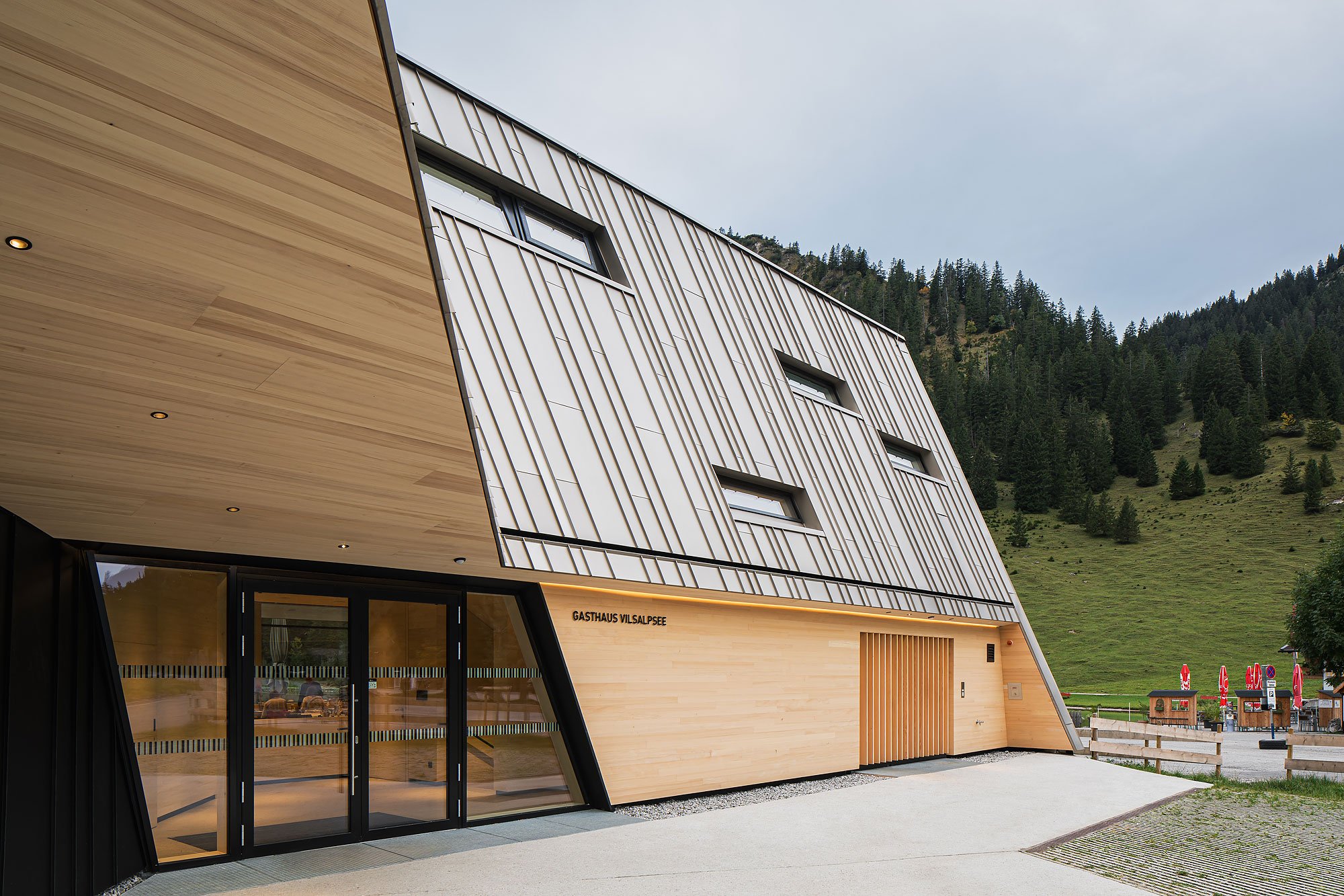 Gasthaus Vilsalpsee, Tannheim, Mario Gasser, Christian Flatscher, Architekturfotografie, Fotografie, Architektur, Tirol