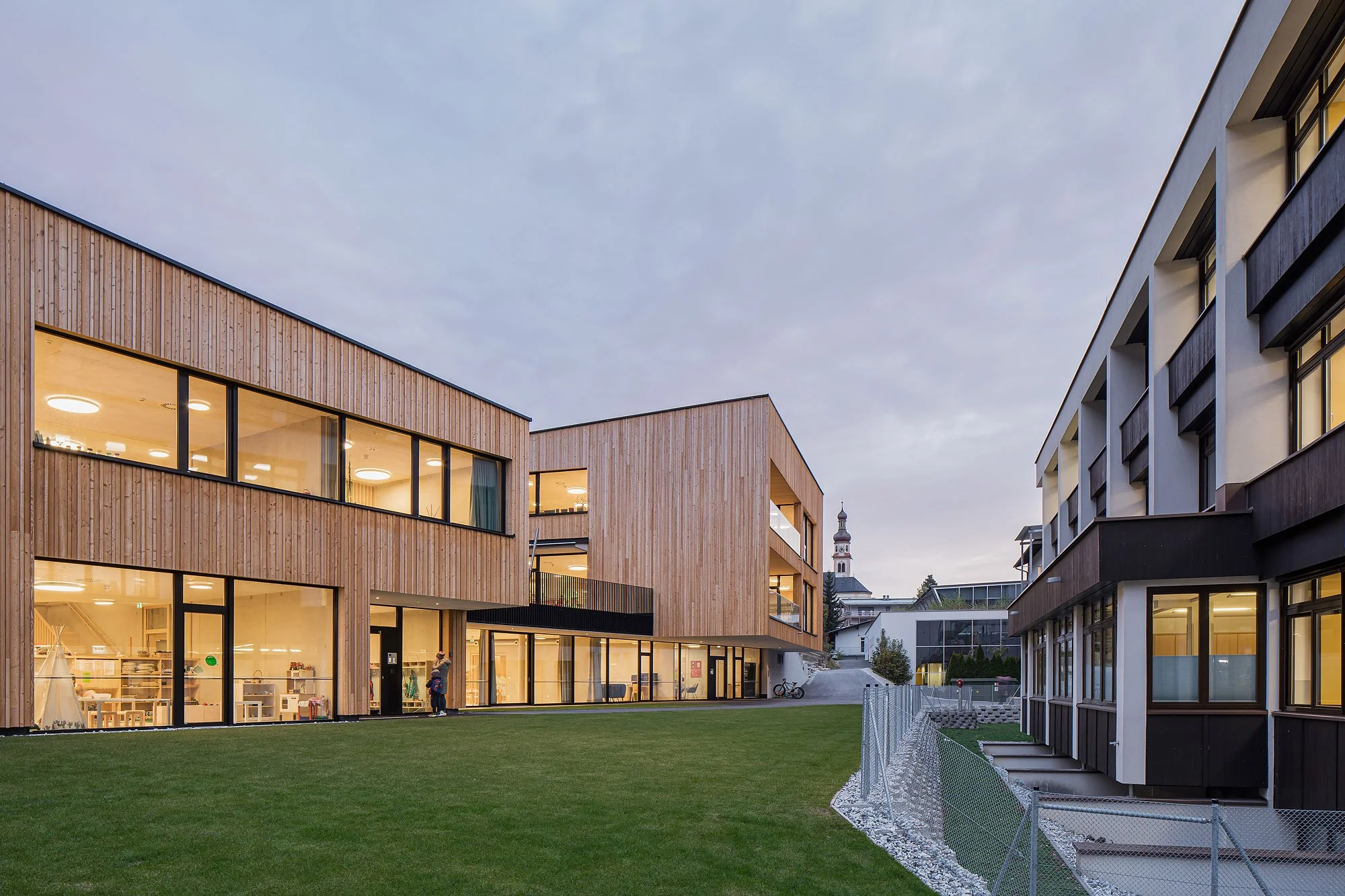 Kindergarten Fulpmes, Fulpmes, Tabernig Zierl Architekten, Martin Tabernig, Alois Zierl, Christian Flatscher, Architekturfotografie, Fotografie, Architektur, Tirol