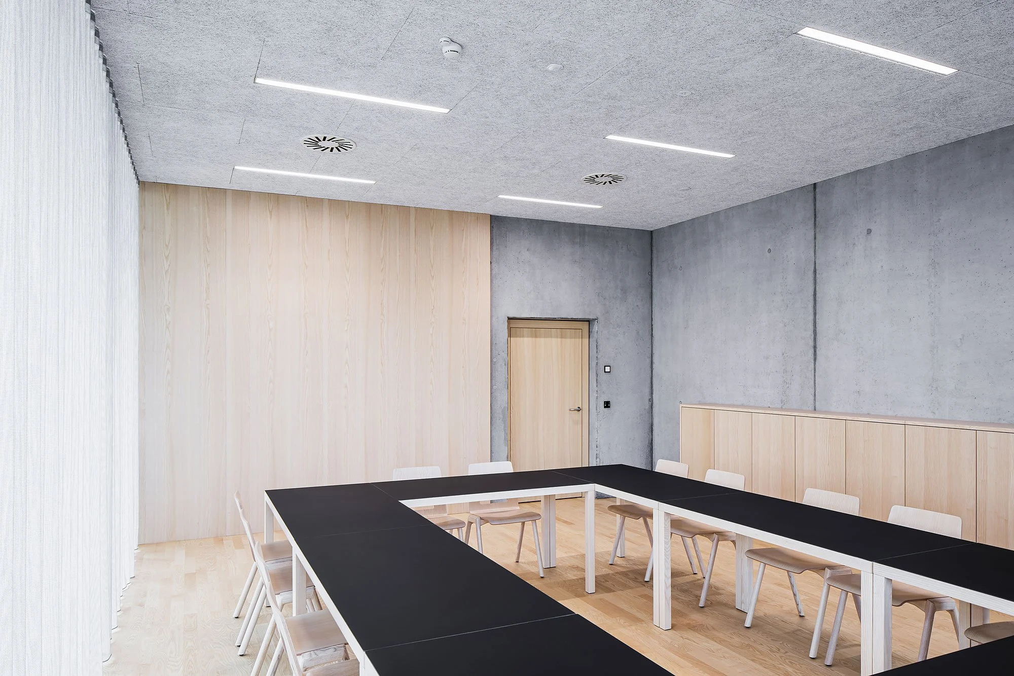 Volksschule Schwefel, Hohenems, Tabernig Zierl Architekten, Martin Tabernig, Alois Zierl, Christian Flatscher, Architekturfotografie, Fotografie, Architektur, Vorarlberg