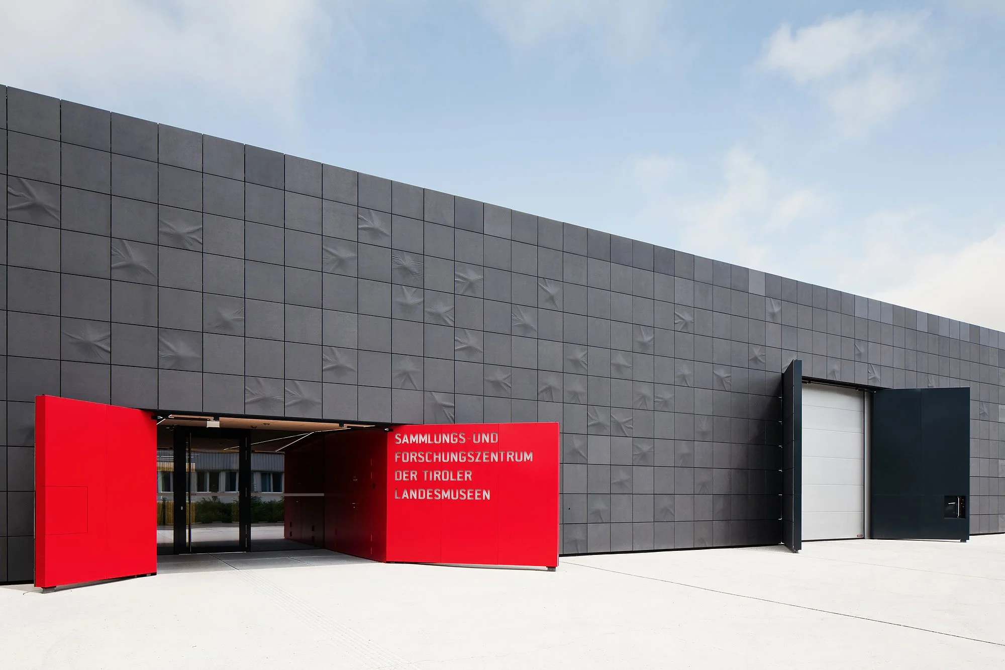 Sammlungszentrum, Hall in Tirol, Tiroler Landesmuseen, Franz und Sue Architekten, Christian Flatscher, Architekturfotografie, Fotografie, Architektur, Tirol
