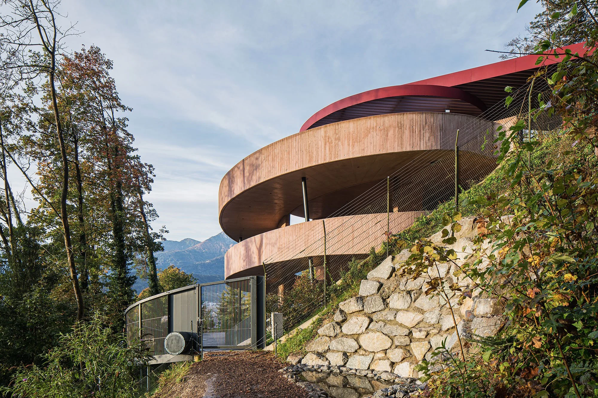 Fuchs- und Dachsgehege, Innsbruck, Mahore Architekten, Alpenzoo, Christian Flatscher, Architekturfotografie, Fotografie, Architektur, Tirol