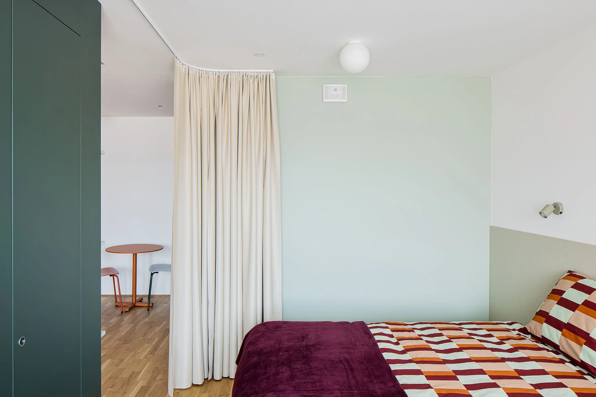 Gästehaus für Studierende, Innsbruck, Betina Hanel, Gerhard Manzl, Rubner Holzbau, Christian Flatscher, Architekturfotografie, Fotografie, Architektur, Tirol