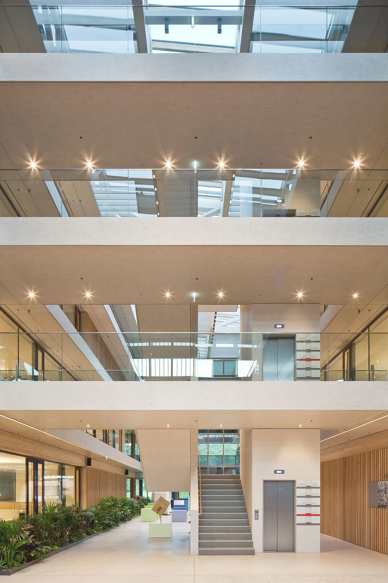 Stammhaus Egger, St. Johann in Tirol, Bruno Moser, Egger Holzwerkstoffe, Christian Flatscher, Architekturfotografie, Fotografie, Architektur, Tirol