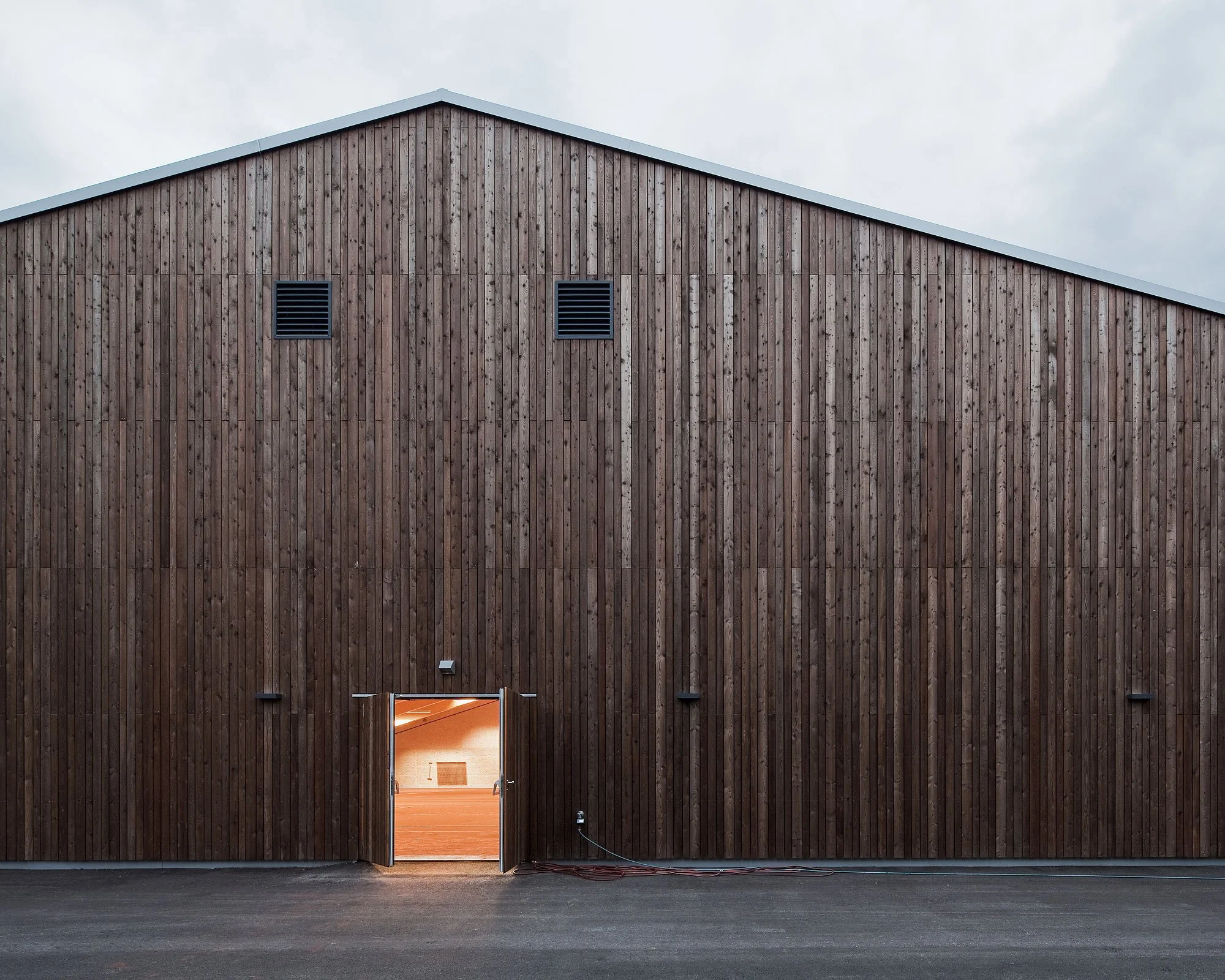 Tennisanlage Wiesengasse, Innsbruck, Beaufort Architekten, Christian Flatscher, Architekturfotografie, Fotografie, Architektur, Tirol