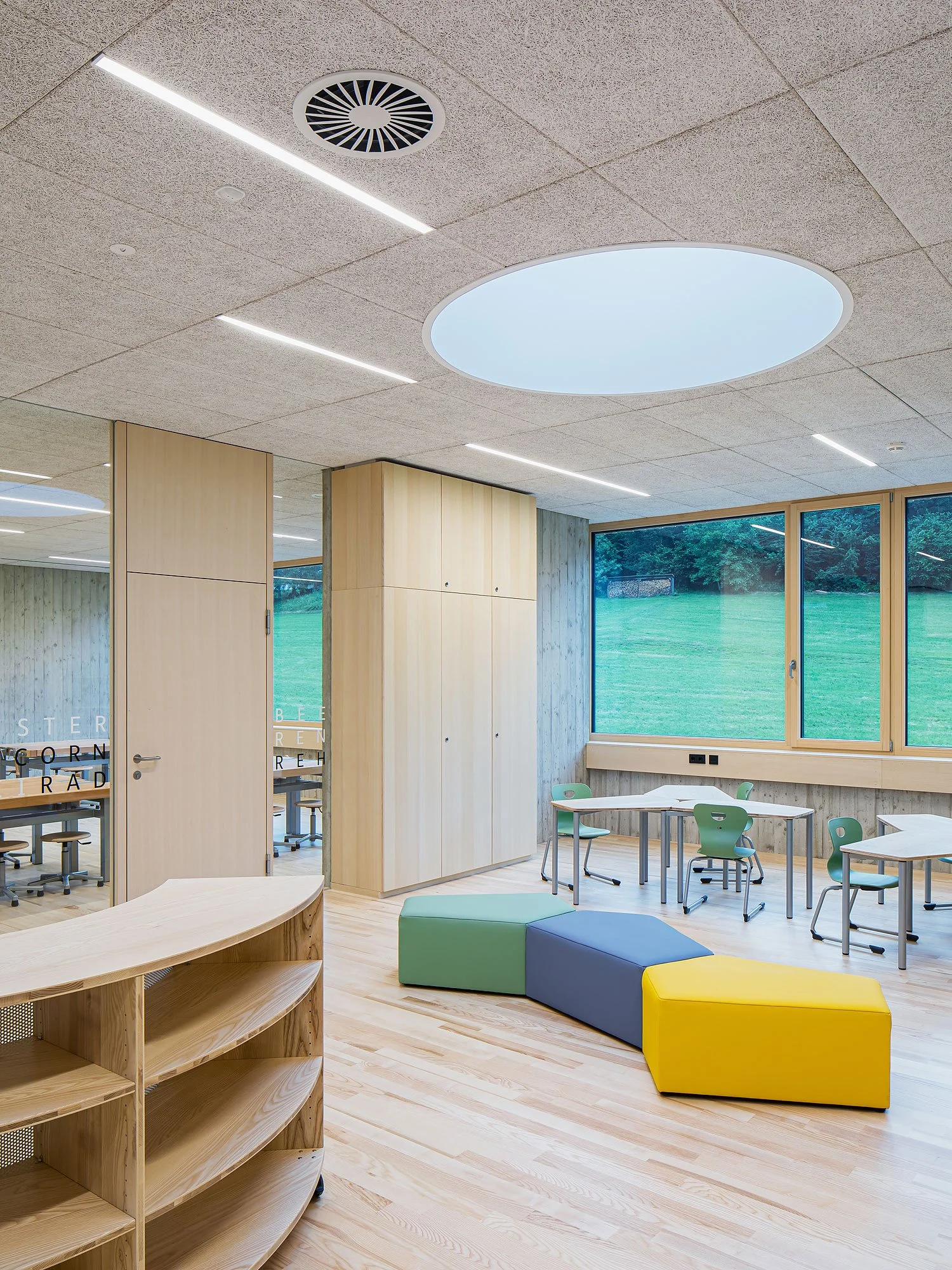 Bildungszentrum Terfens, Terfens, Heinlein Zierl Architekten, Michael Heinlein, Alois Zierl, Christian Flatscher, Architekturfotografie, Fotografie, Architektur, Tirol