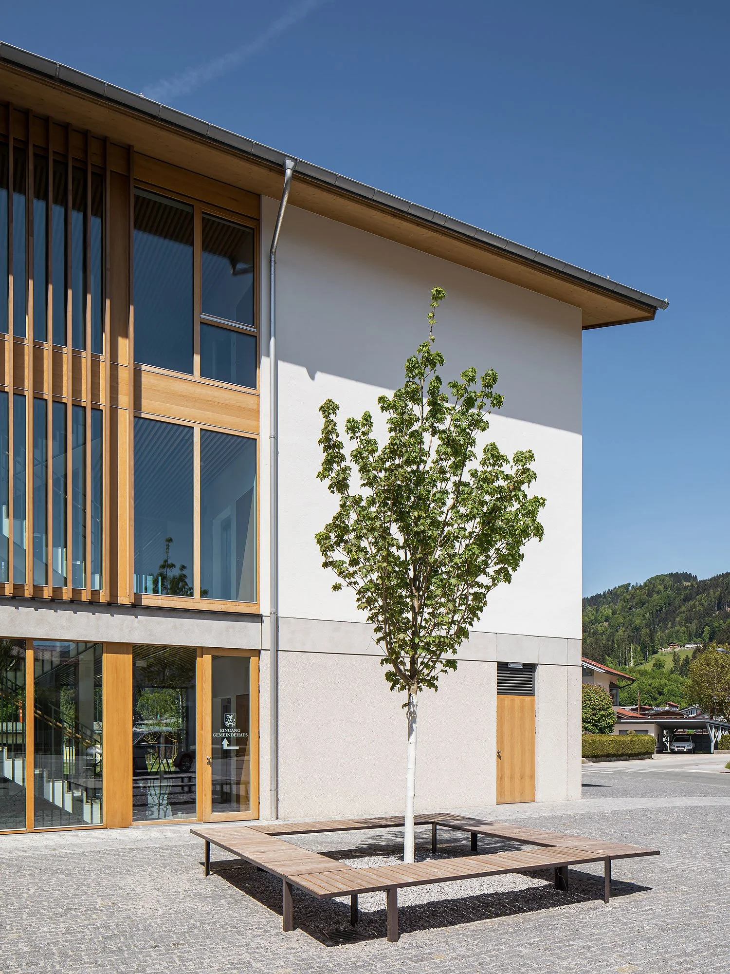 Dorfzentrum Niederndorf, Niederndorf, Bernhard Berger, Wolfgang Ritter, Christian Flatscher, Architekturfotografie, Fotografie, Architektur, Tirol