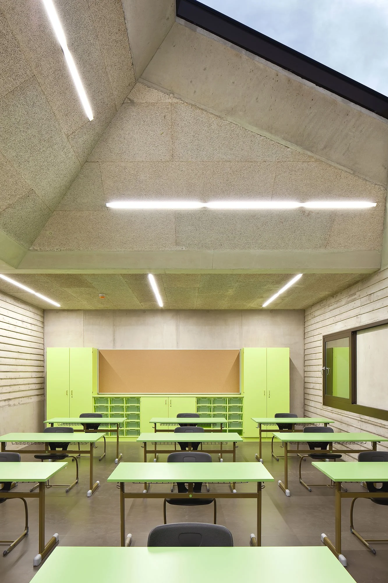 Hauptschule Rattenberg, Rattenberg, Daniel Fügenschuh, Christian Flatscher, Architekturfotografie, Fotografie, Architektur, Tirol