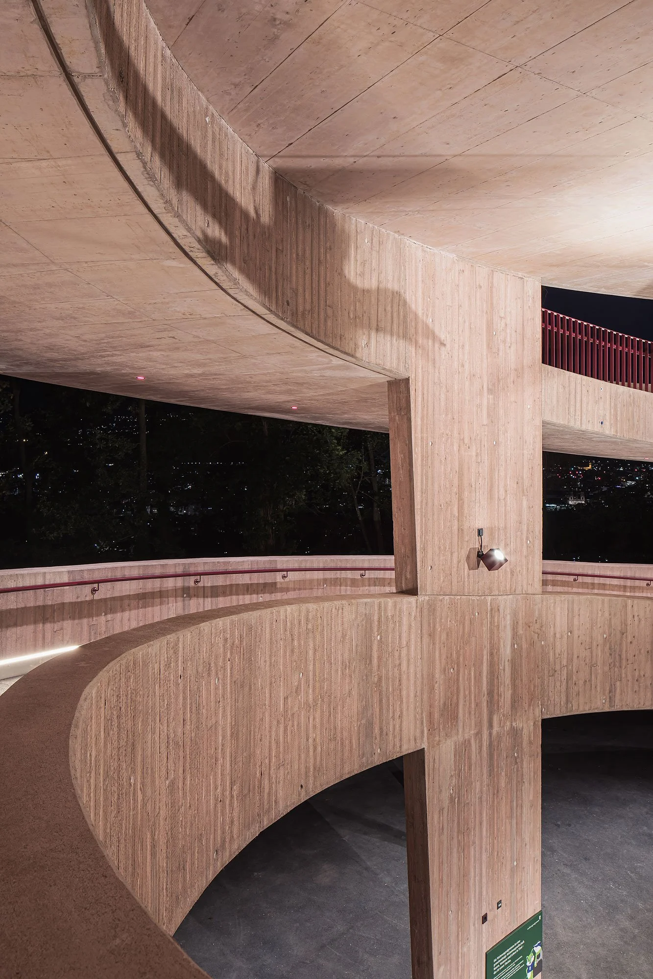 Fuchs- und Dachsgehege, Innsbruck, Mahore Architekten, Alpenzoo, Christian Flatscher, Architekturfotografie, Fotografie, Architektur, Tirol