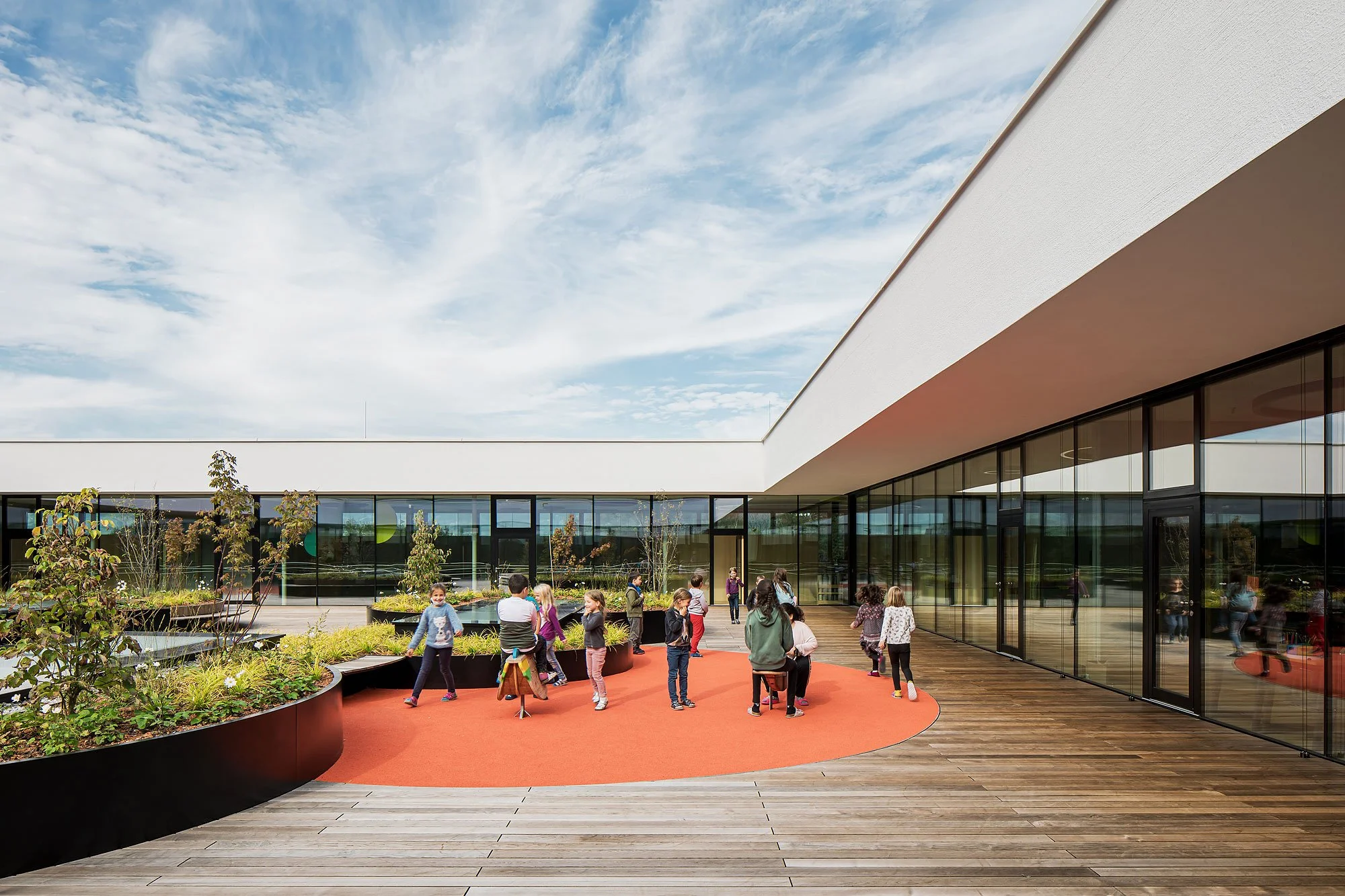 Volksschule Schwefel, Hohenems, Tabernig Zierl Architekten, Martin Tabernig, Alois Zierl, Christian Flatscher, Architekturfotografie, Fotografie, Architektur, Vorarlberg