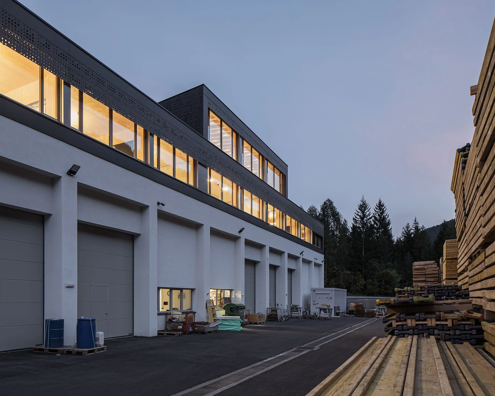 Firmenzentrale Auer Bau, Umhausen, Mario Gasser, Auer Bau, Christian Flatscher, Architekturfotografie, Fotografie, Architektur, Tirol