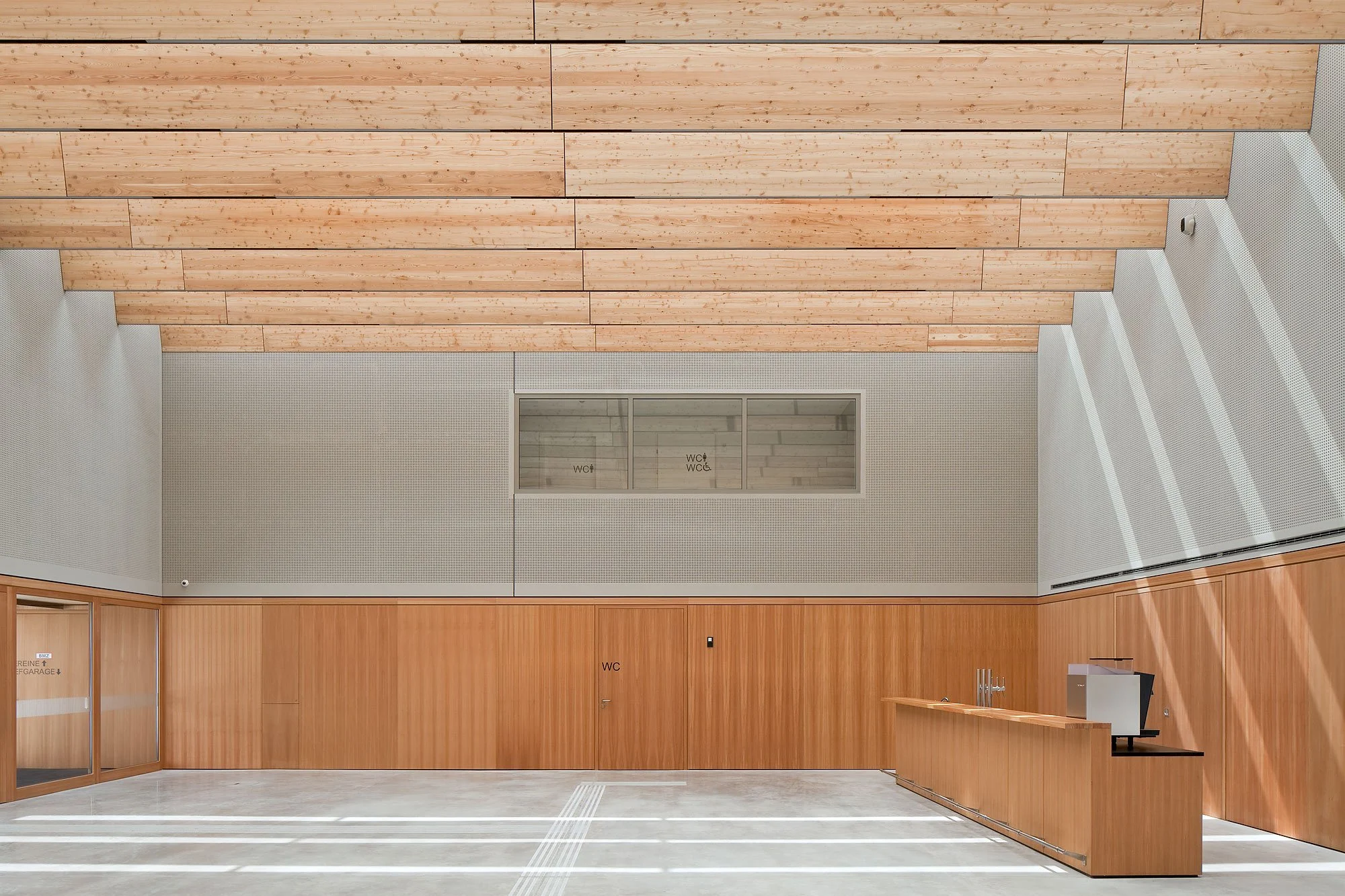 Veranstaltungszentrum B4, Zirl, Wolf Architektur, Christian Flatscher, Architekturfotografie, Fotografie, Architektur, Tirol