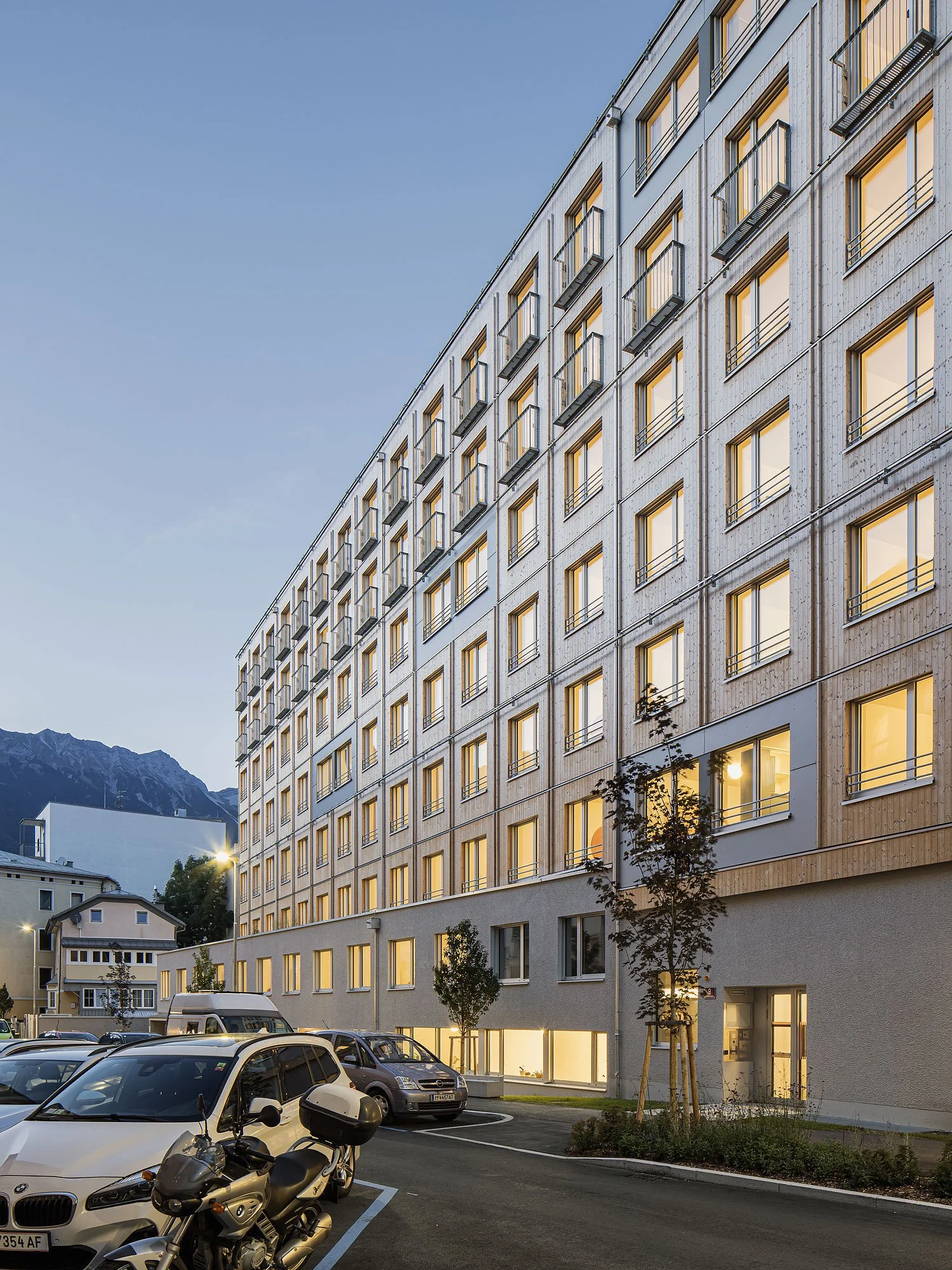 Gästehaus für Studierende, Innsbruck, Betina Hanel, Gerhard Manzl, Rubner Holzbau, Christian Flatscher, Architekturfotografie, Fotografie, Architektur, Tirol
