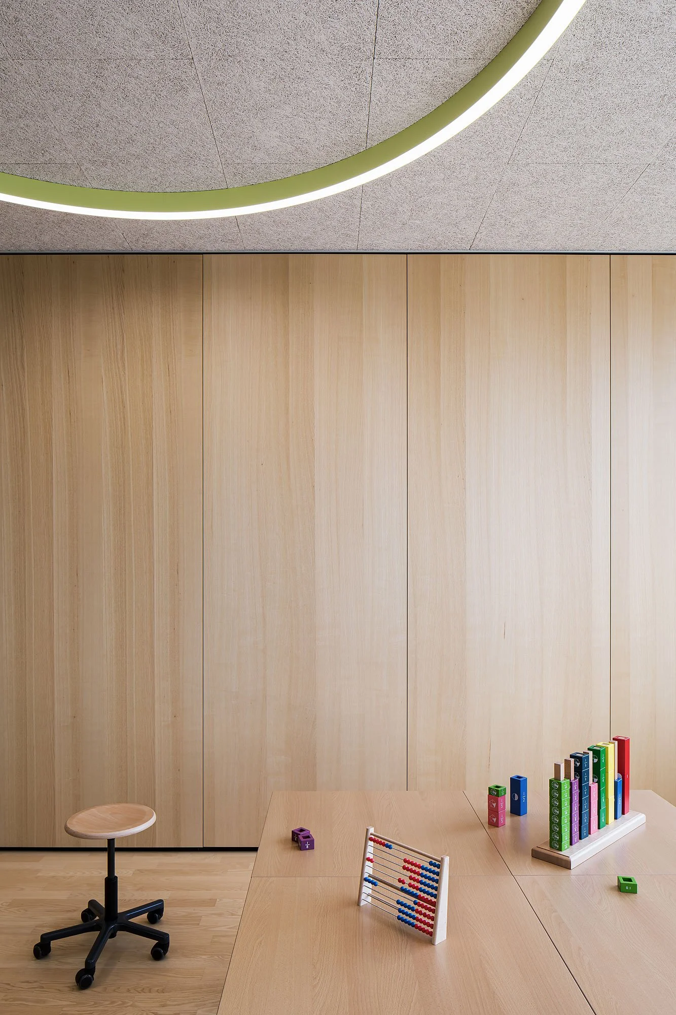 Volksschule Schwefel, Hohenems, Tabernig Zierl Architekten, Martin Tabernig, Alois Zierl, Christian Flatscher, Architekturfotografie, Fotografie, Architektur, Vorarlberg