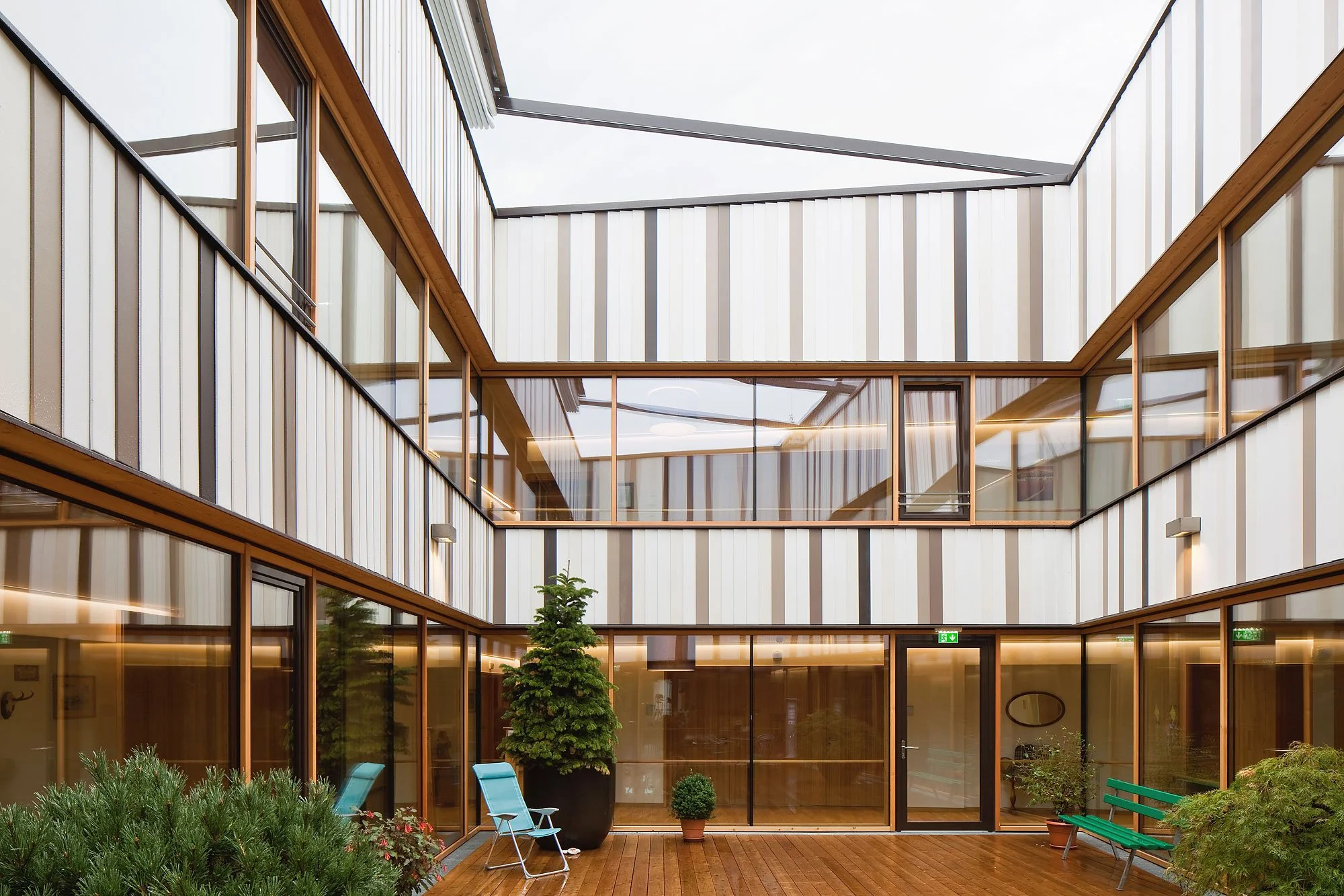 Sozialzentrum Kundl, Kundl, Bruno Moser, Moser Kleon Architekten, Christian Flatscher, Architekturfotografie, Fotografie, Architektur, Tirol