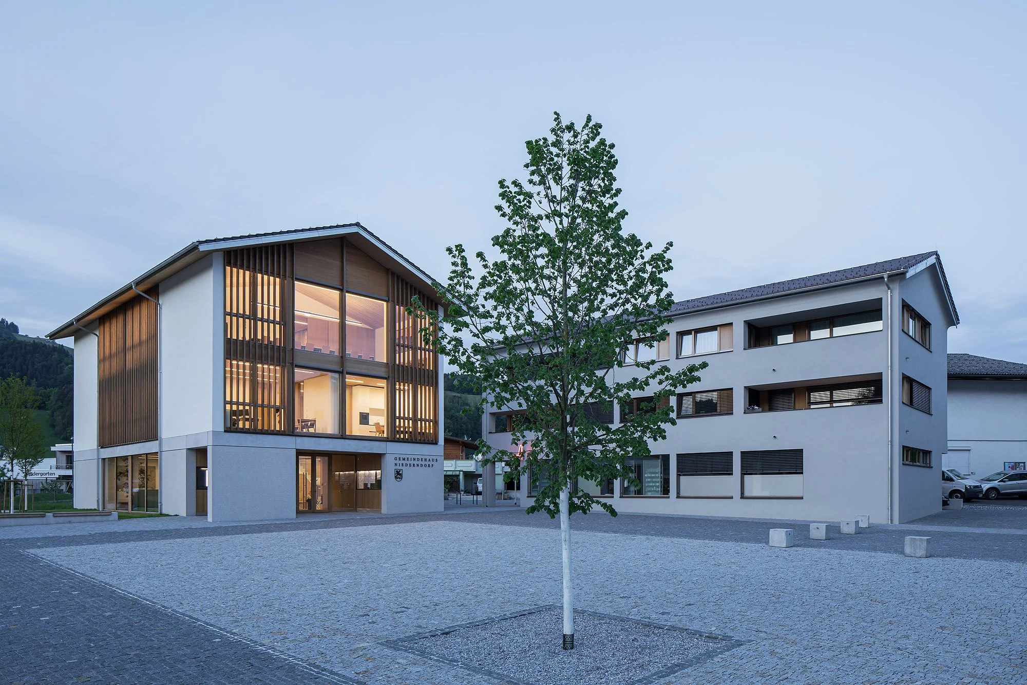 Dorfzentrum Niederndorf, Niederndorf, Bernhard Berger, Wolfgang Ritter, Christian Flatscher, Architekturfotografie, Fotografie, Architektur, Tirol