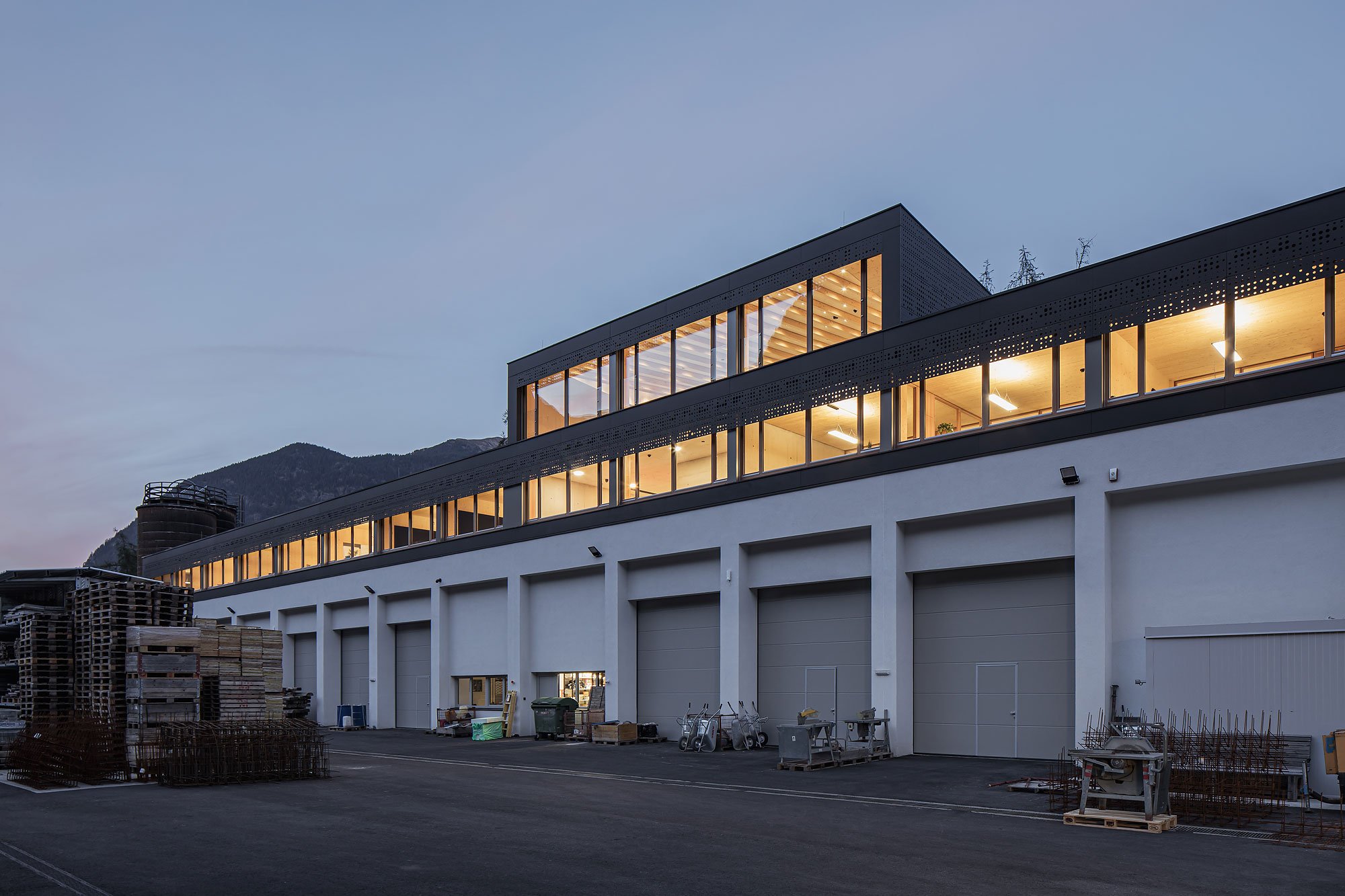 Firmenzentrale Auer Bau