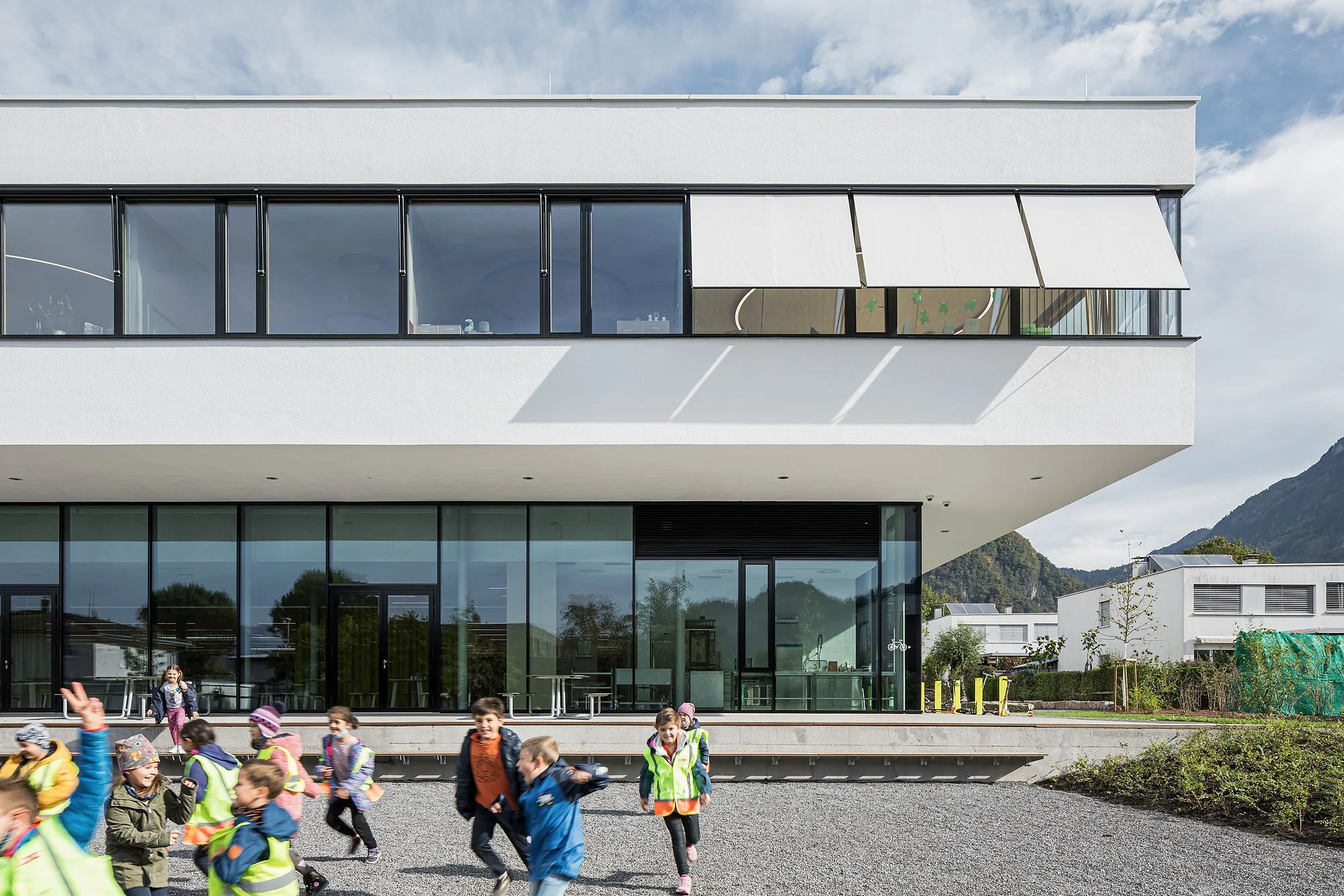 Volksschule Schwefel, Hohenems, Tabernig Zierl Architekten, Martin Tabernig, Alois Zierl, Christian Flatscher, Architekturfotografie, Fotografie, Architektur, Vorarlberg