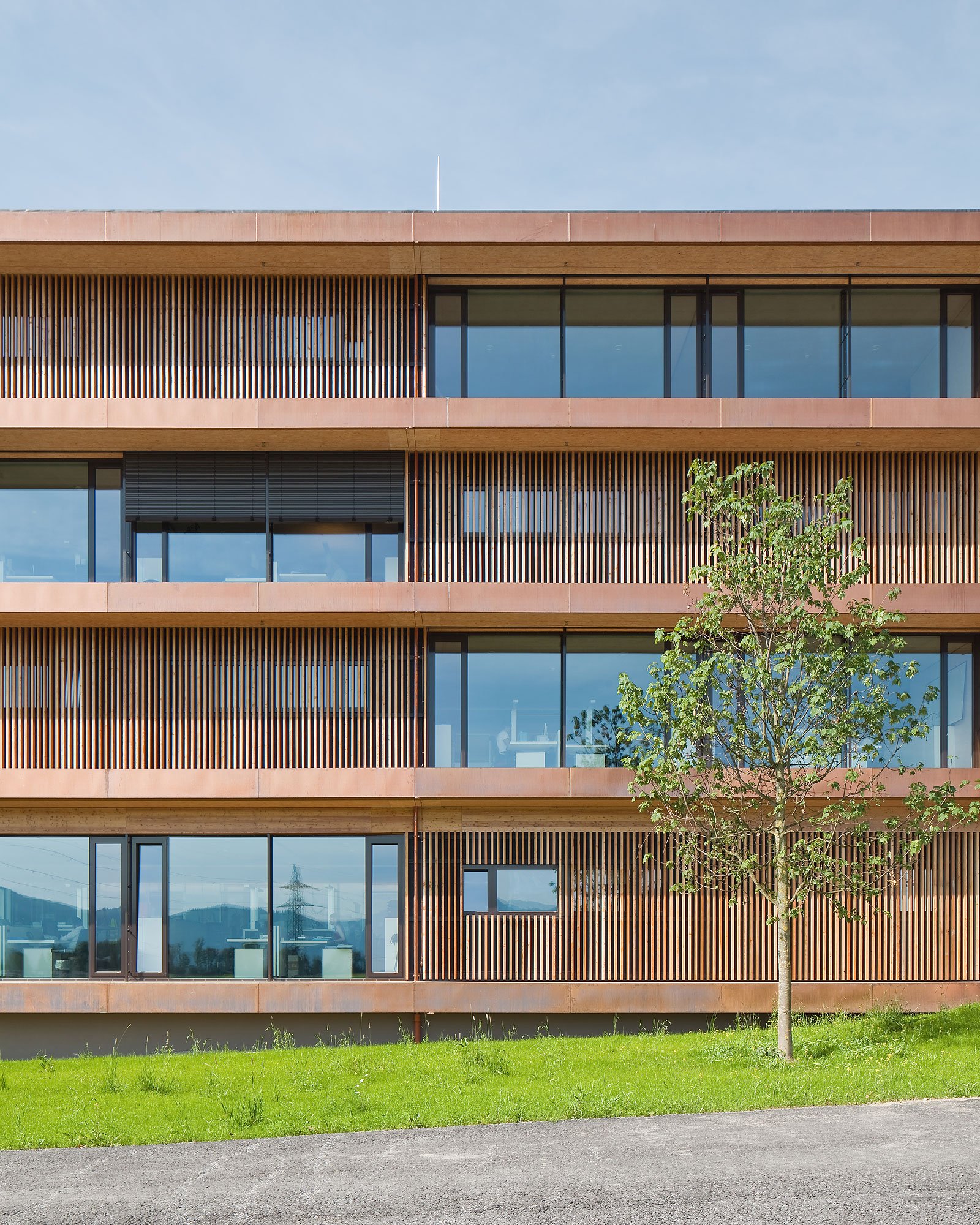 Stammhaus Egger, St. Johann in Tirol, Bruno Moser, Egger Holzwerkstoffe, Christian Flatscher, Architekturfotografie, Fotografie, Architektur, Tirol