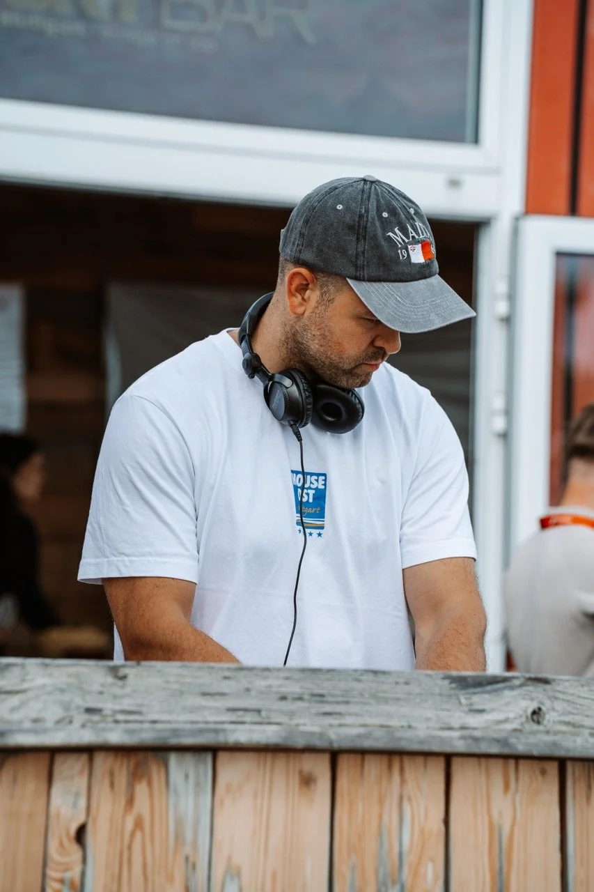 Groß (_2314737).jpeg