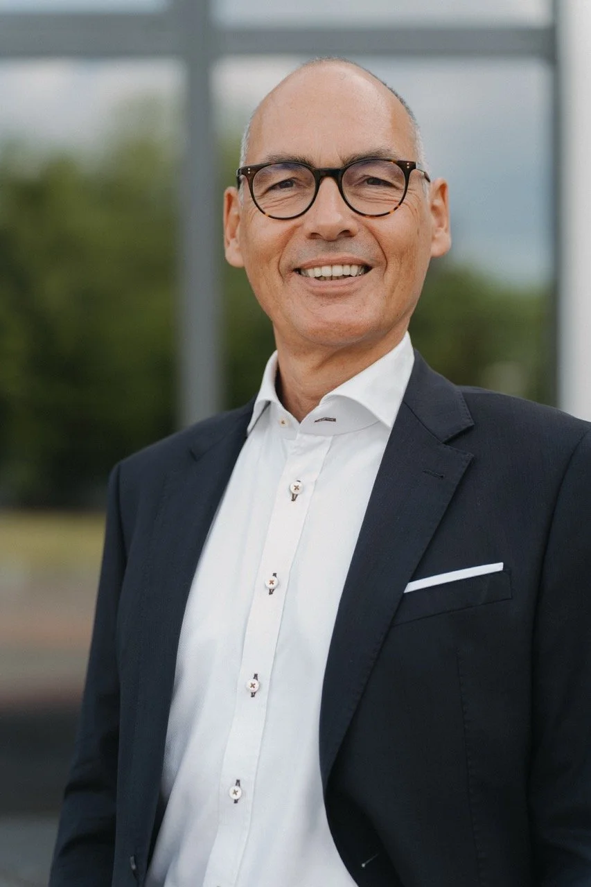 Groß (_2310739).jpeg