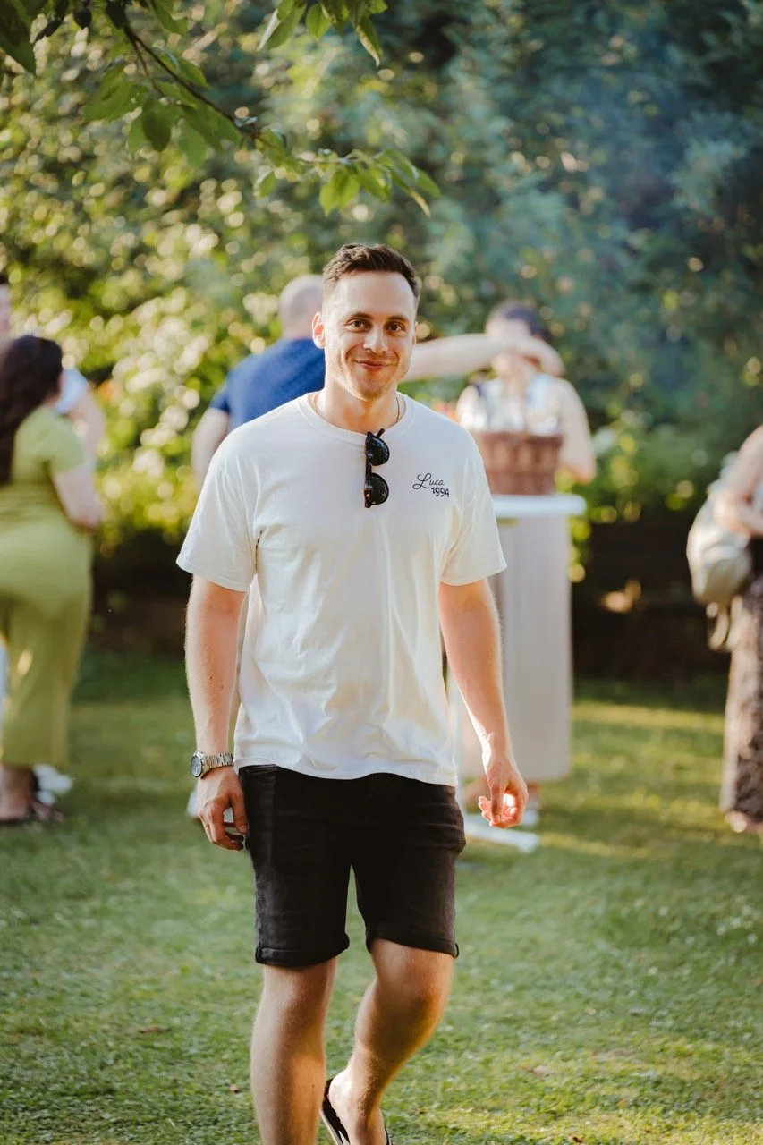 Groß (_2318120).jpeg