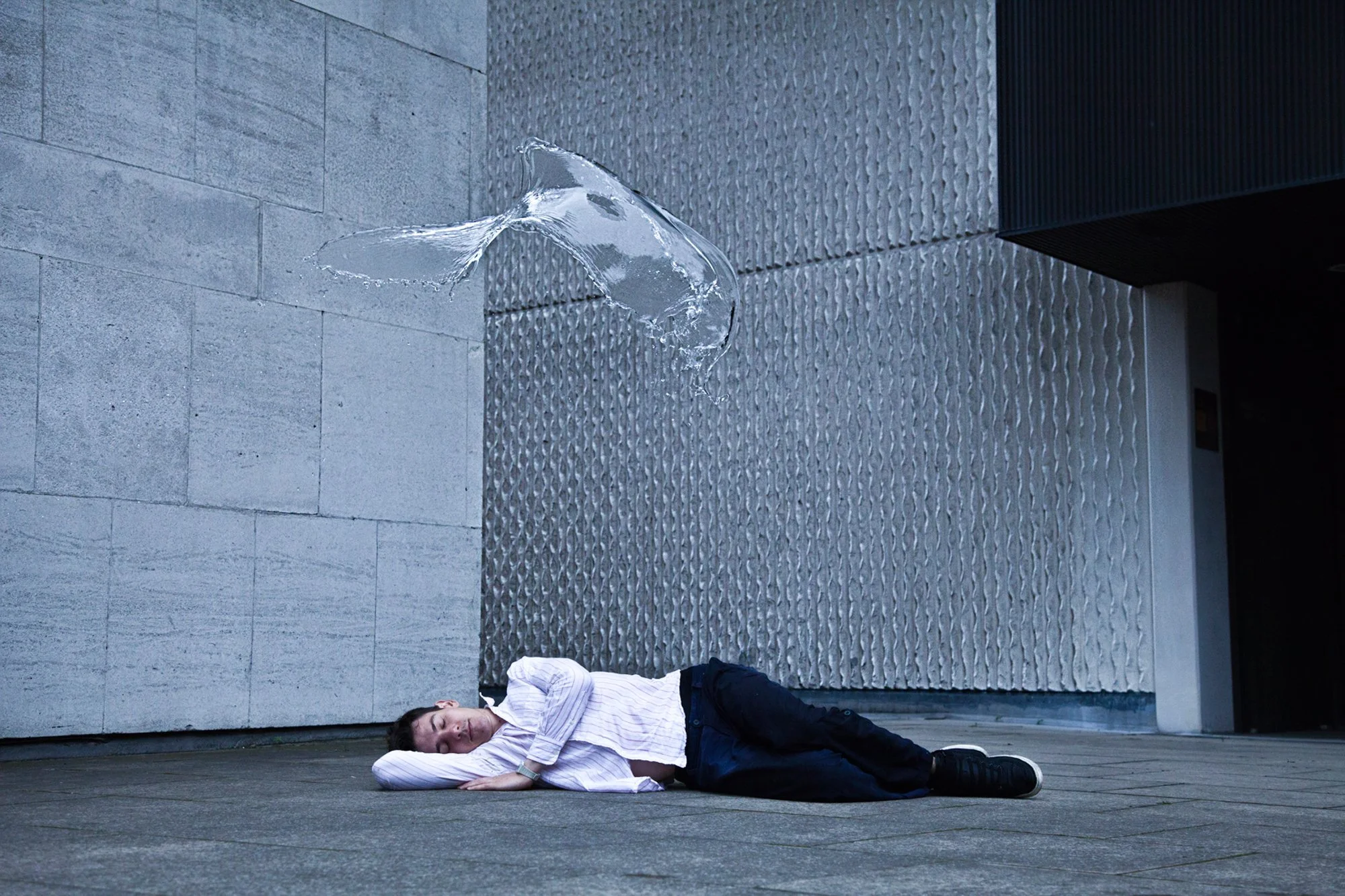 0 Diego Ferrari We are Water_Suspension of consciousness-2.jpg