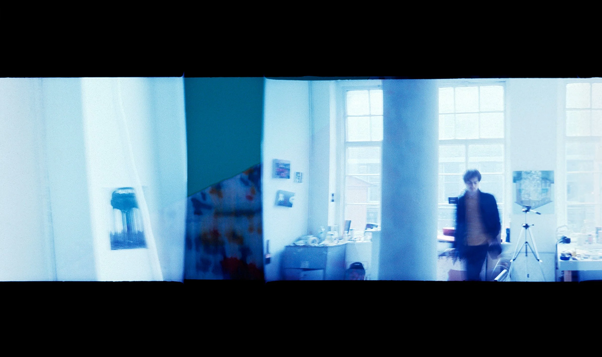 Dan Hays at his studio, Curtain Road Arts, 1997