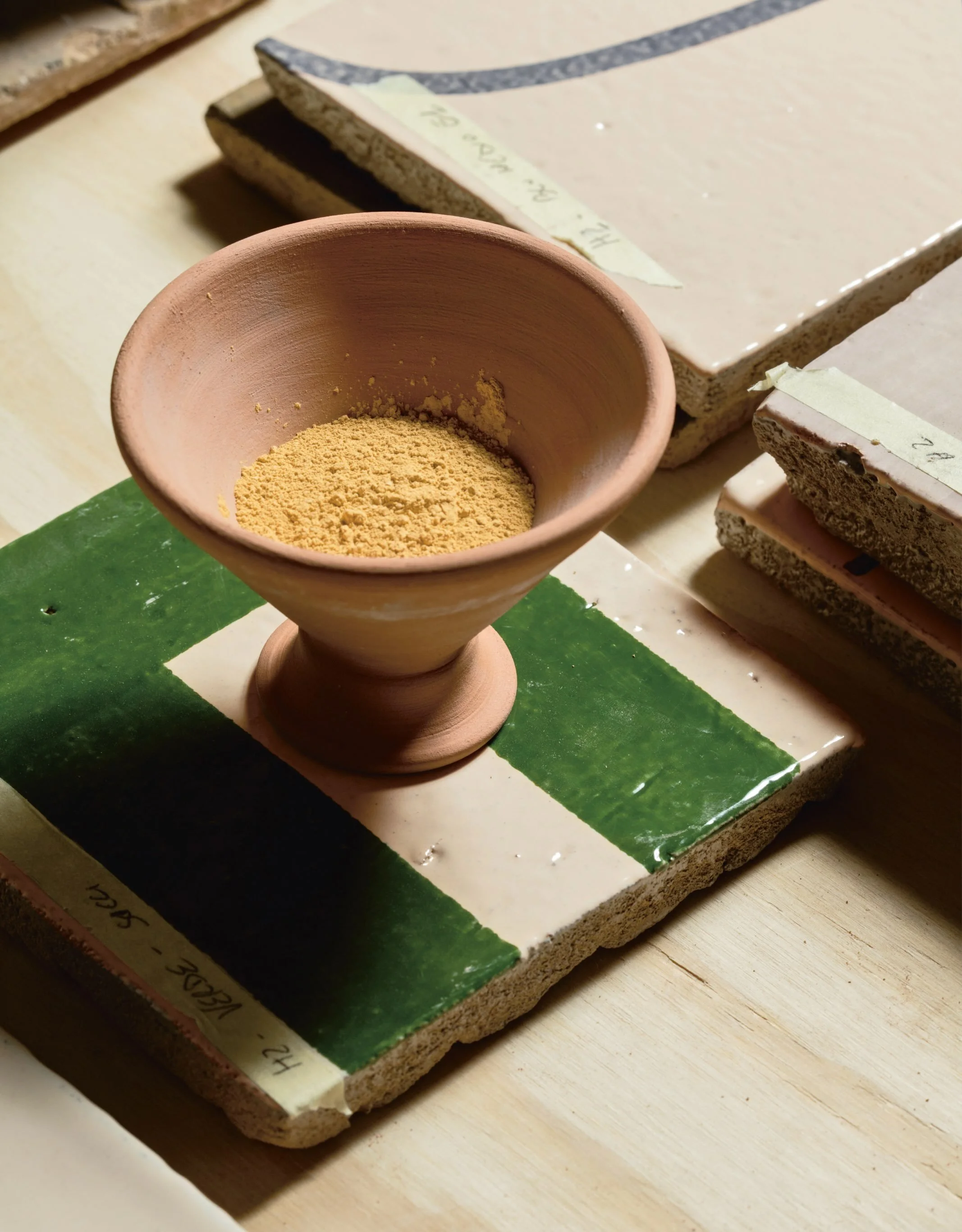 A study in colour, texture, and craft.

Italy.
By hand.